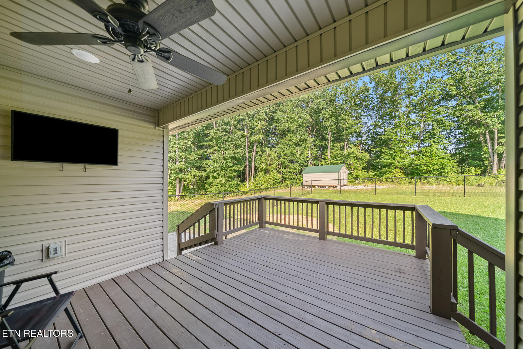 3306 Muddy Pond Road Monterey TN 38574