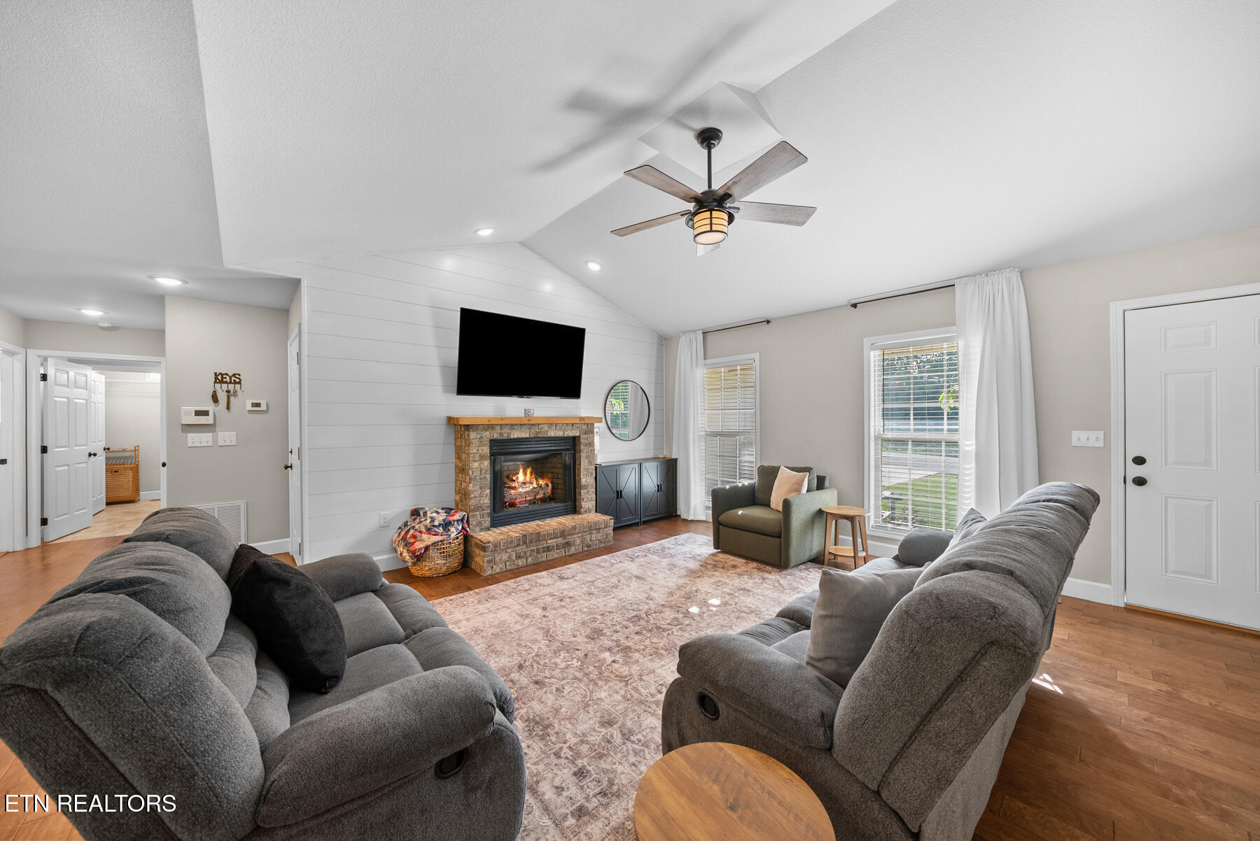 3306 Muddy Pond Road Monterey TN 38574