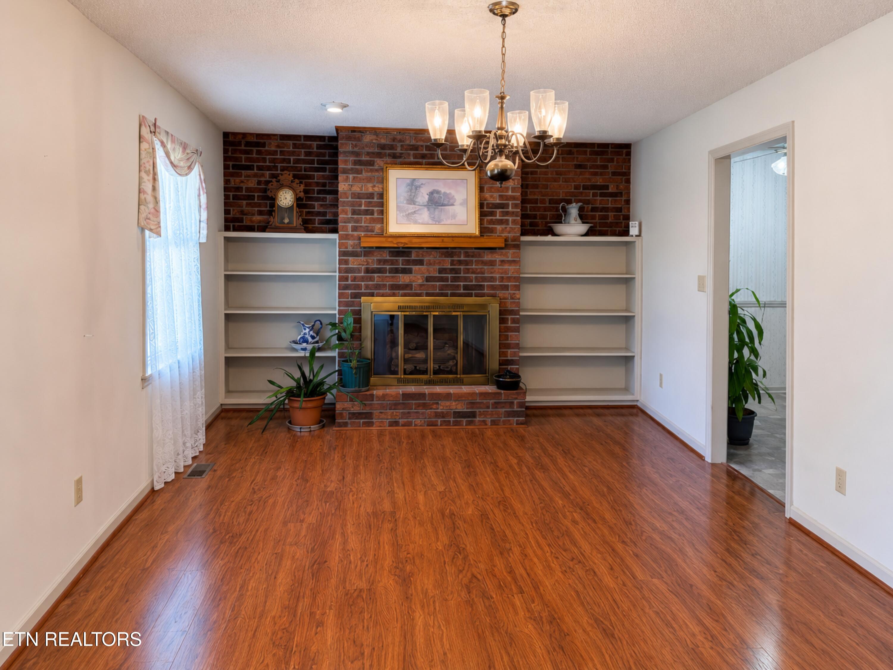 124 Lincoln Street Crossville TN 38572