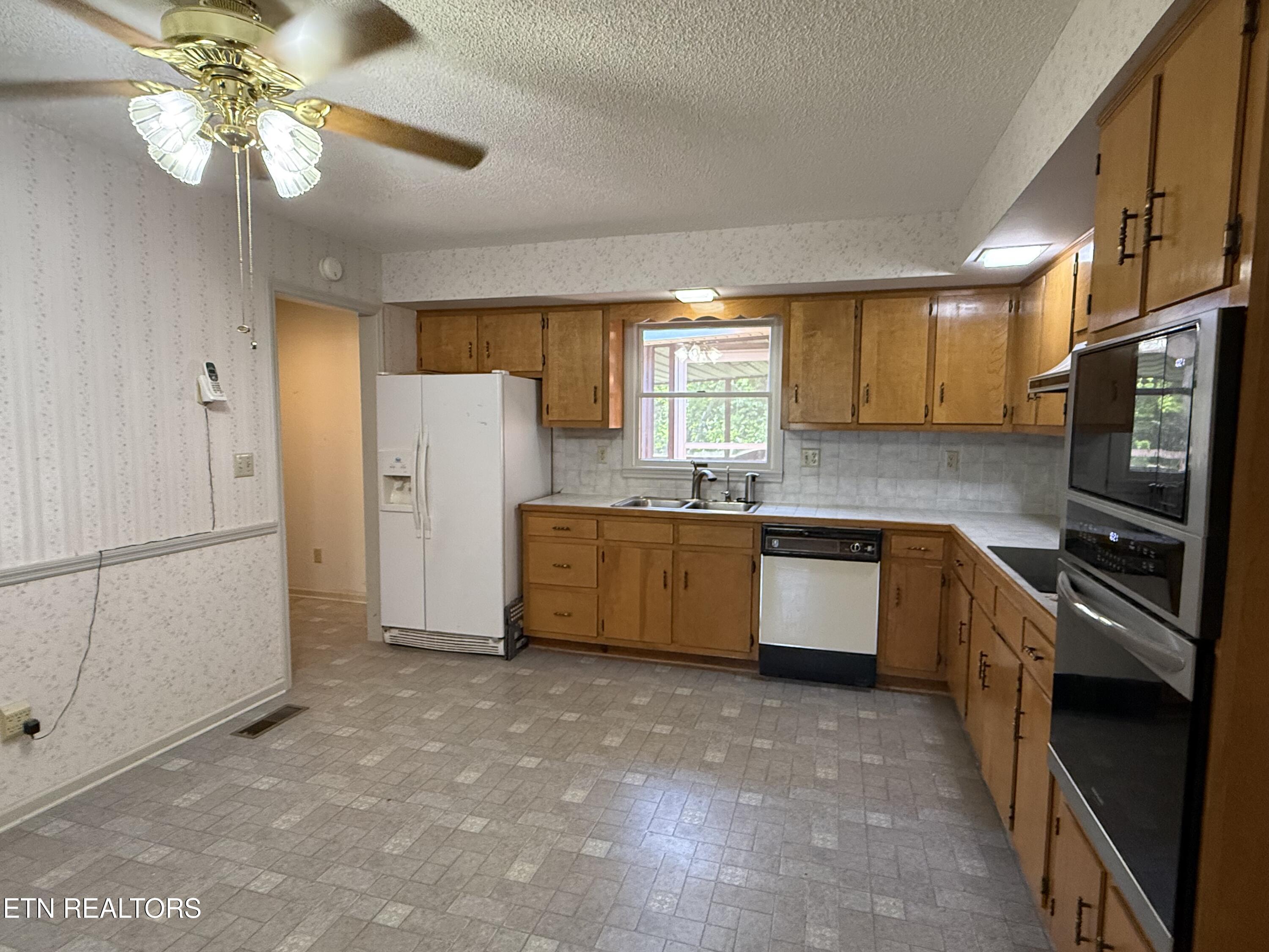 124 Lincoln Street Crossville TN 38572