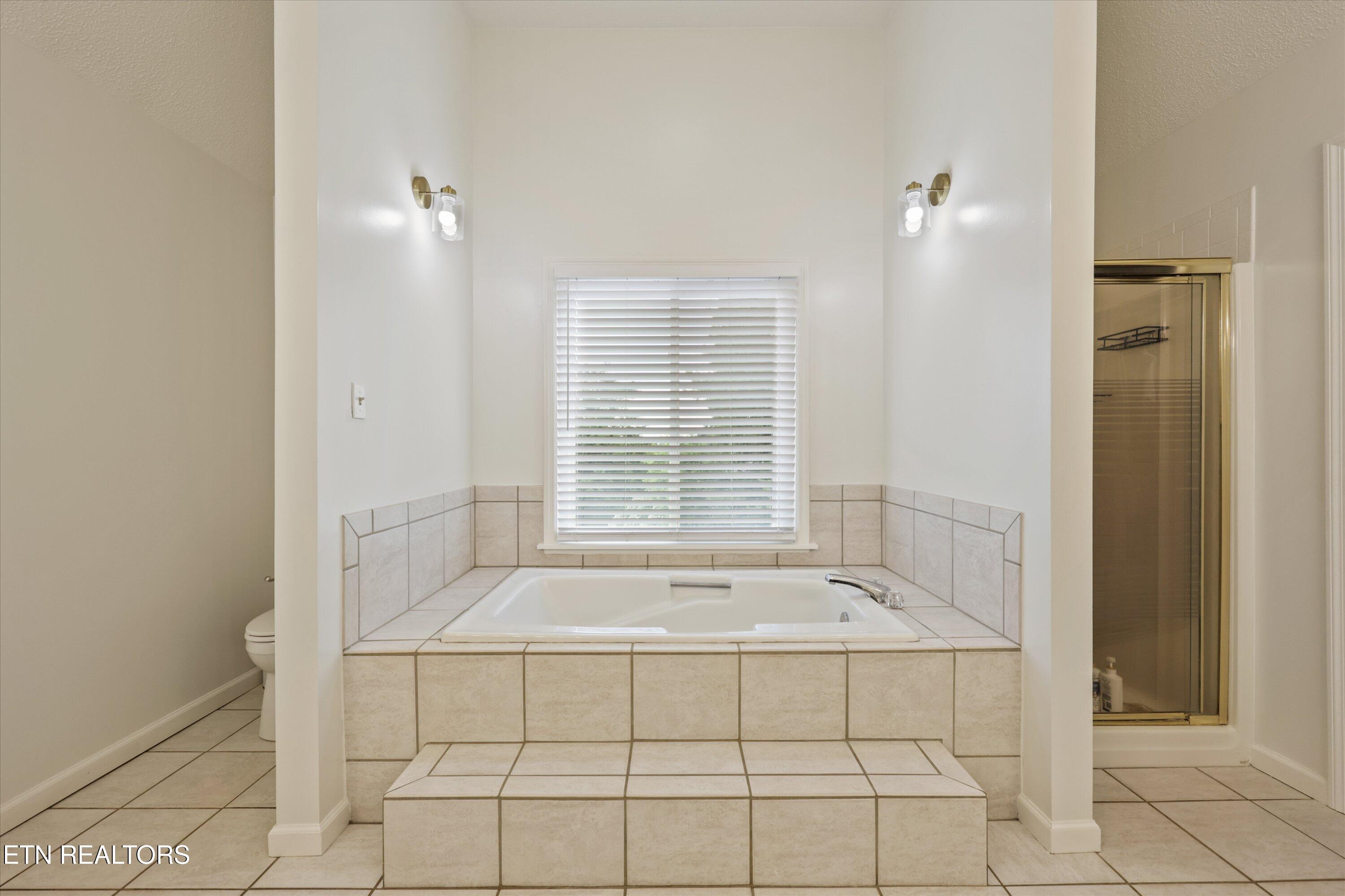 11016 Calloway View Drive Knoxville TN 37934