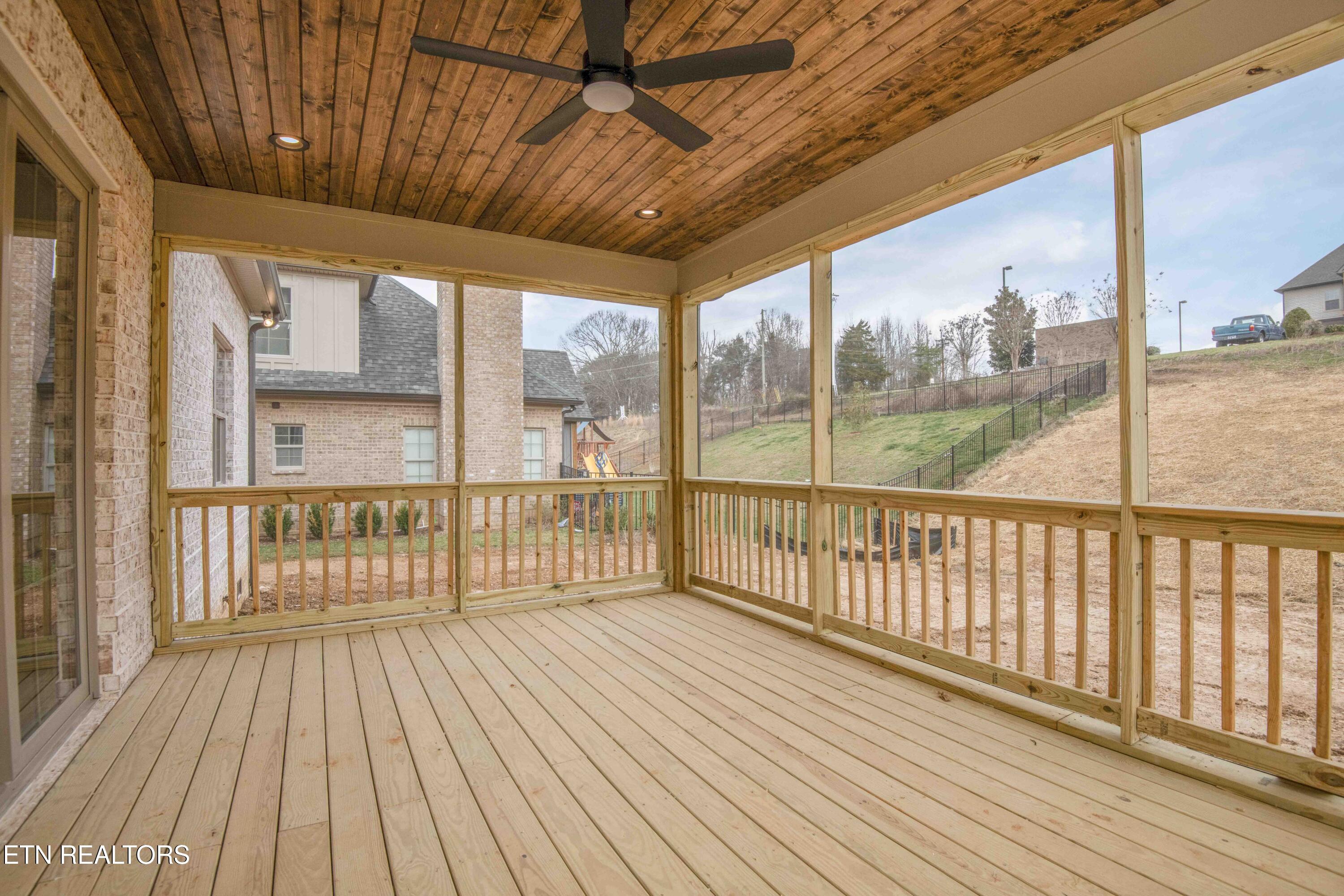 7733 Madgewood Lane Knoxville TN 37909