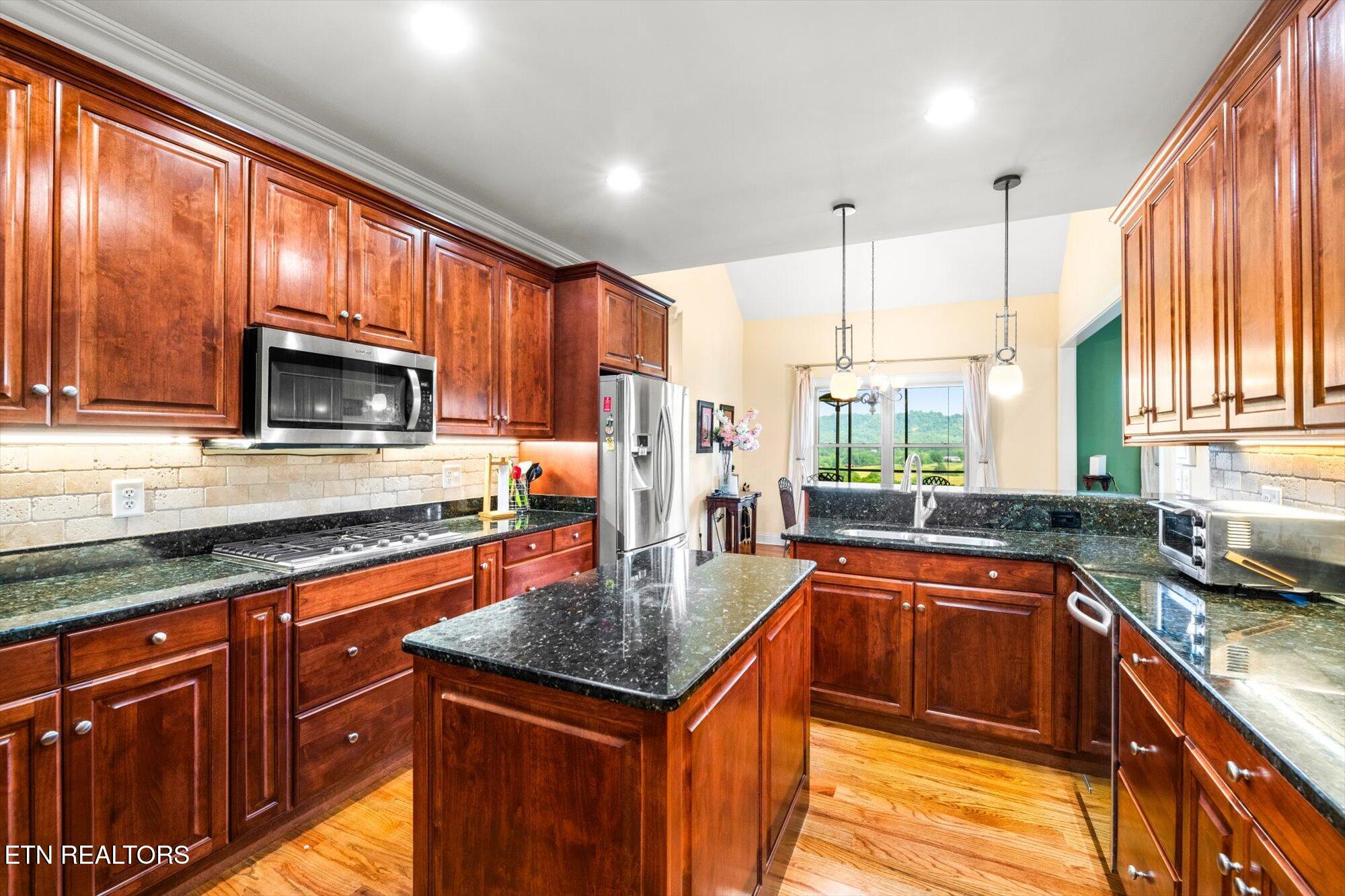 300 County Road 876 Englewood TN 37329