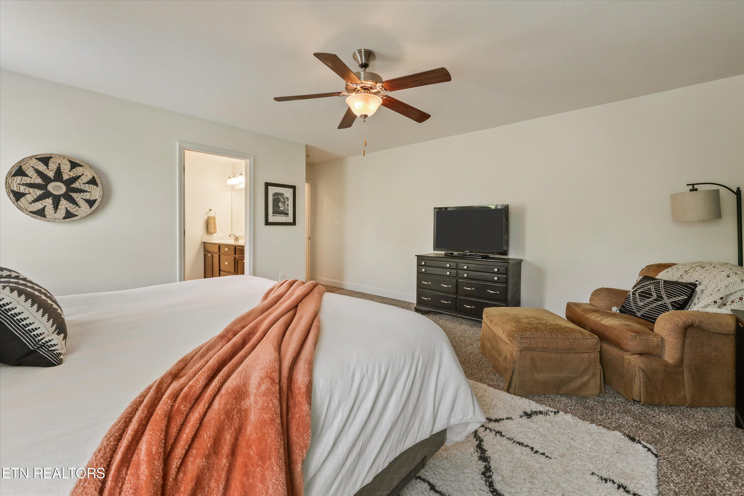 8506 Coral Sand Lane Knoxville TN 37938