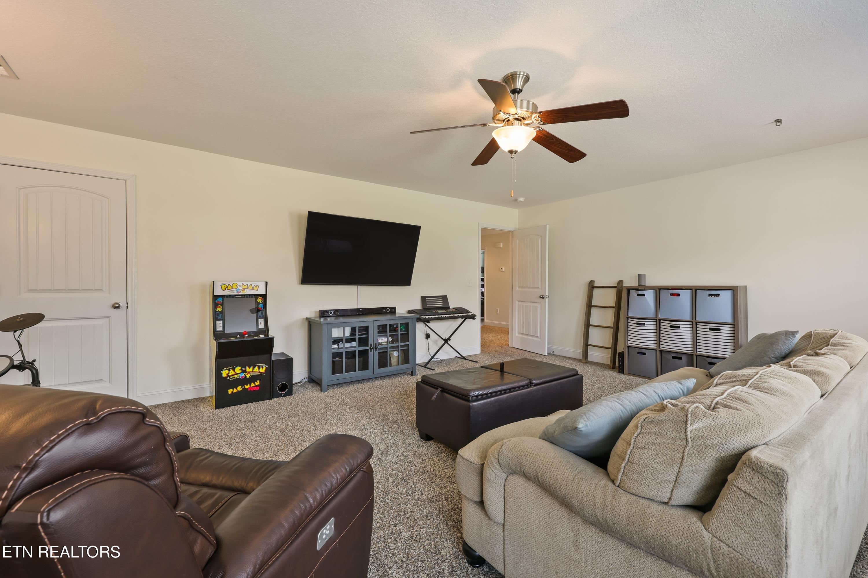 8506 Coral Sand Lane Knoxville TN 37938