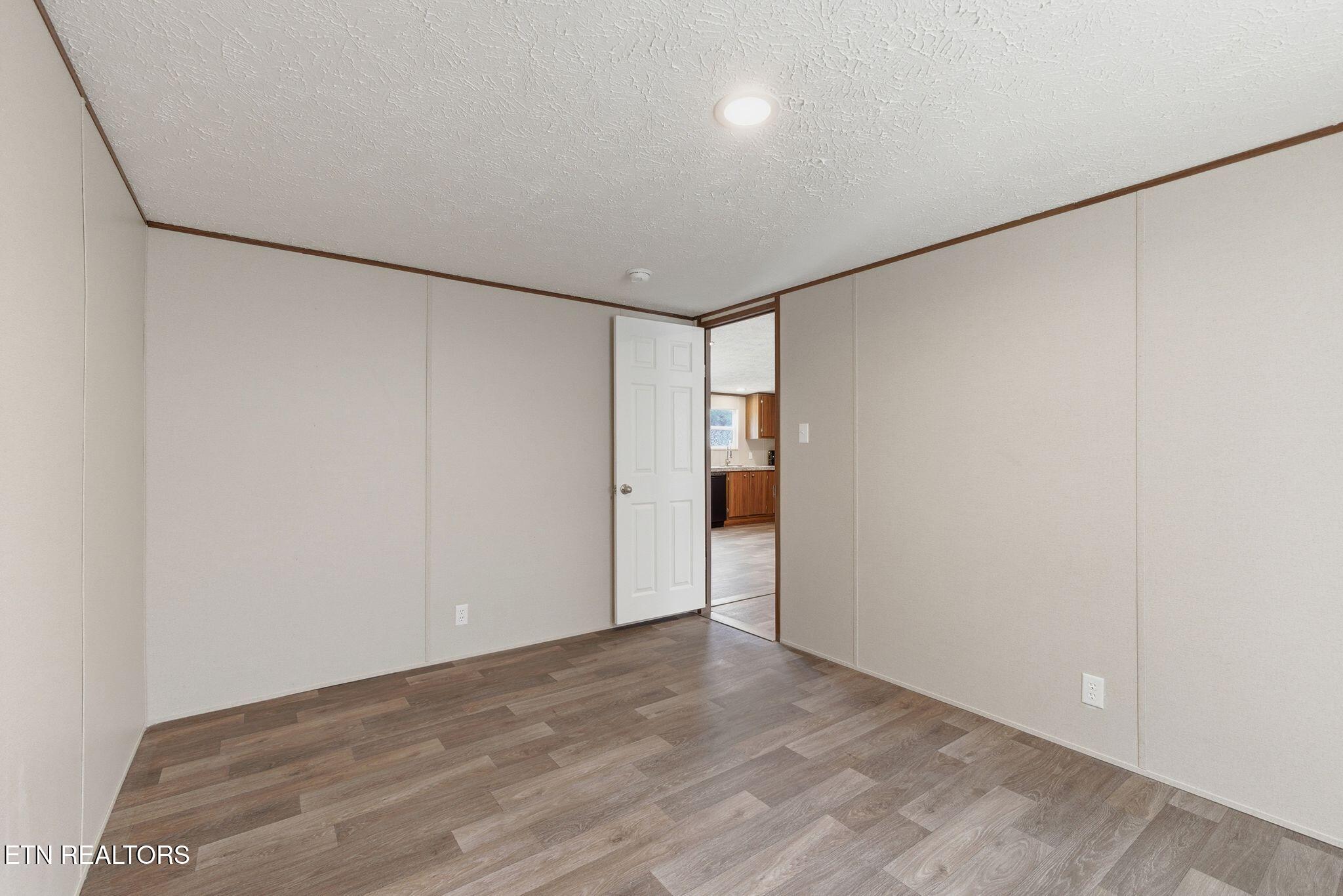 222 NW Virginia Avenue Harriman TN 37748