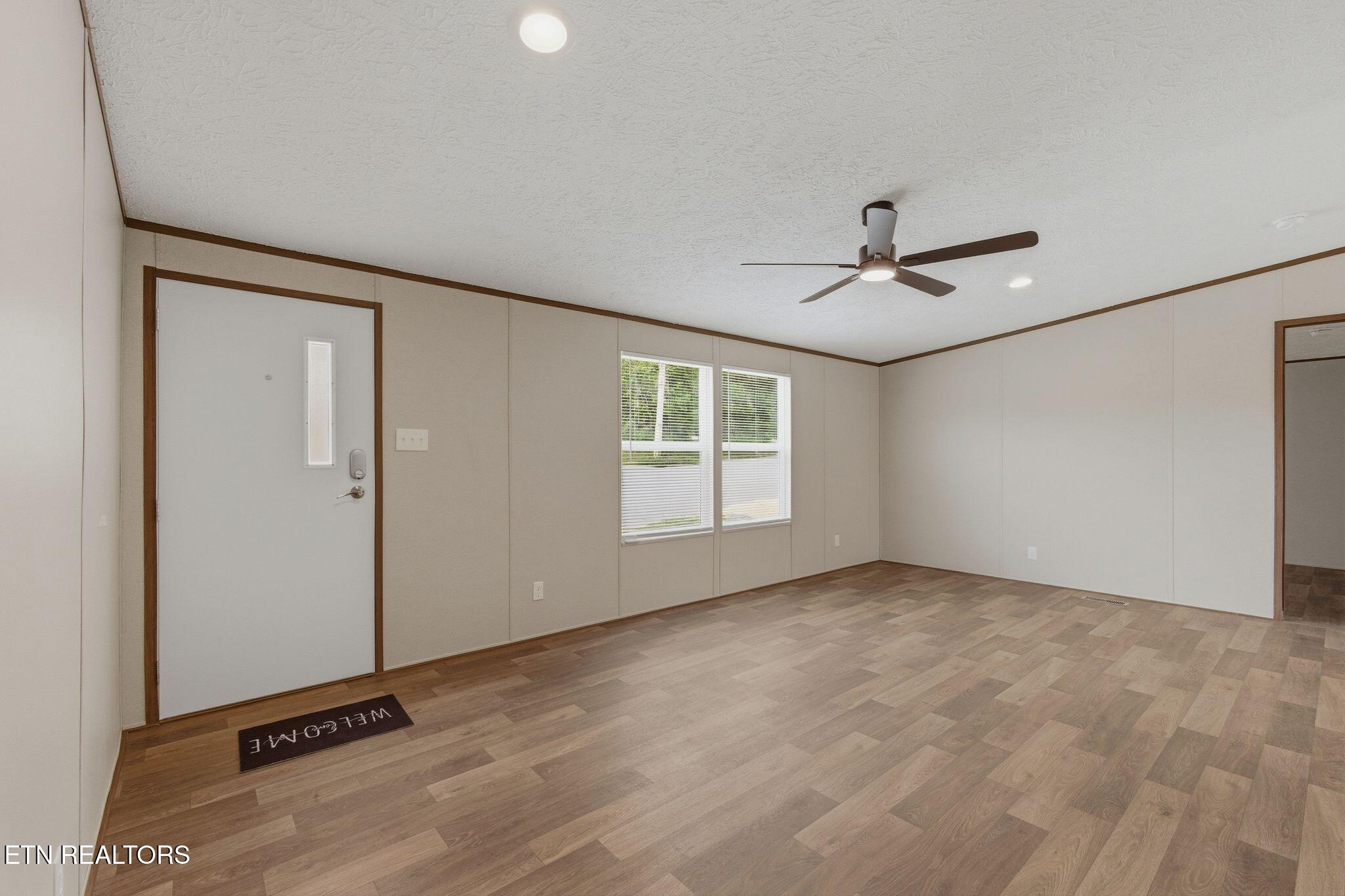 222 NW Virginia Avenue Harriman TN 37748