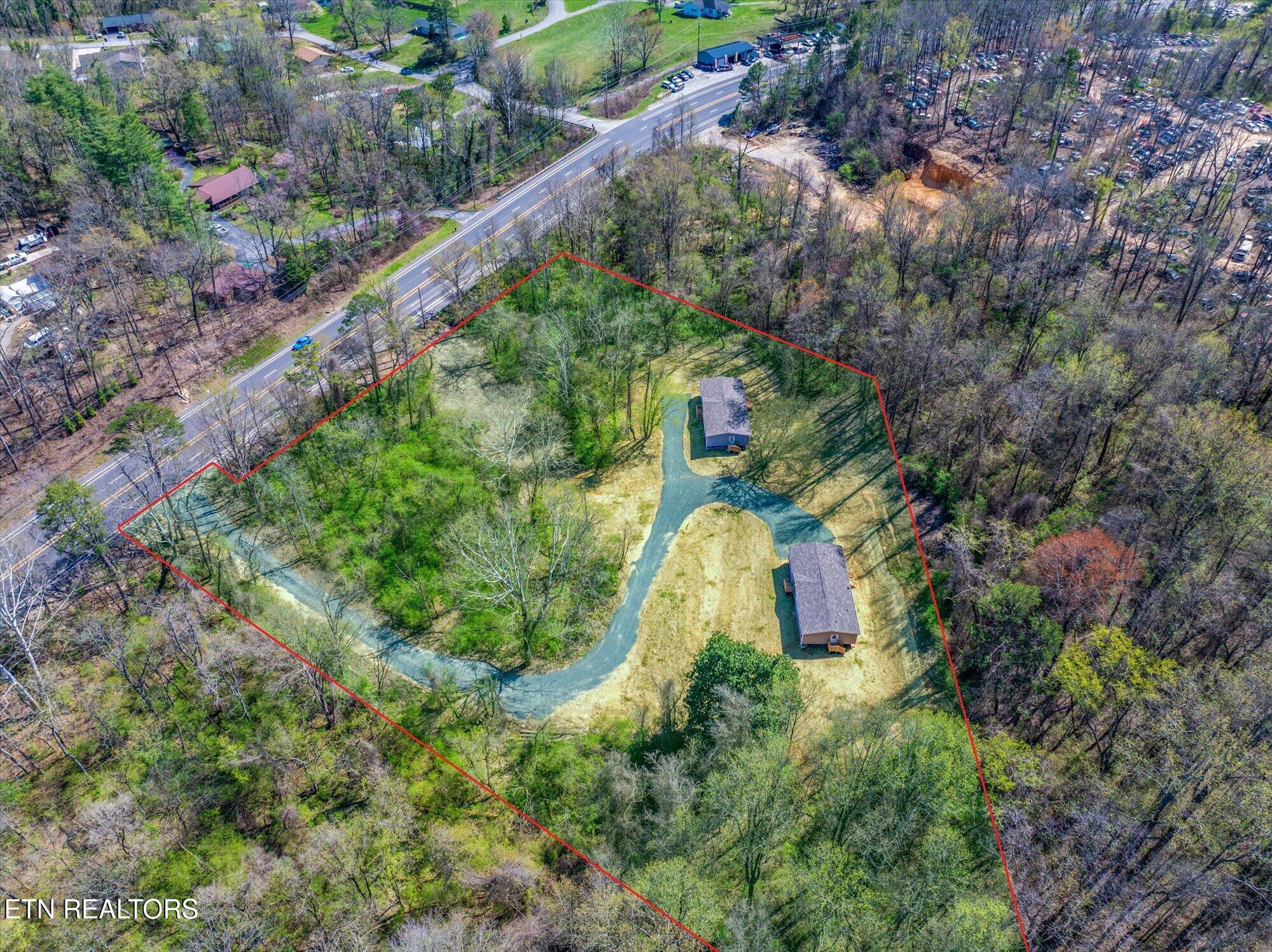 1009 S Gateway Avenue Rockwood TN 37854