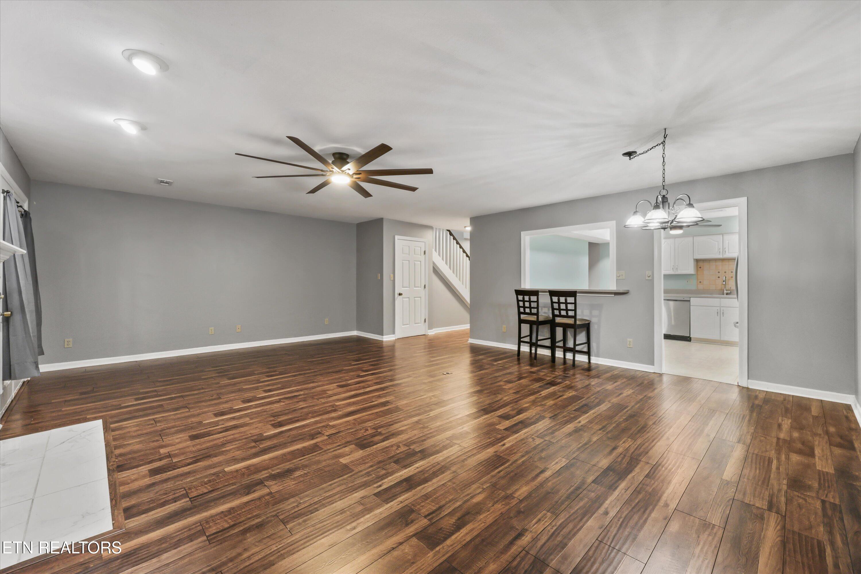 10468 Laura Lee Lane Knoxville TN 37922