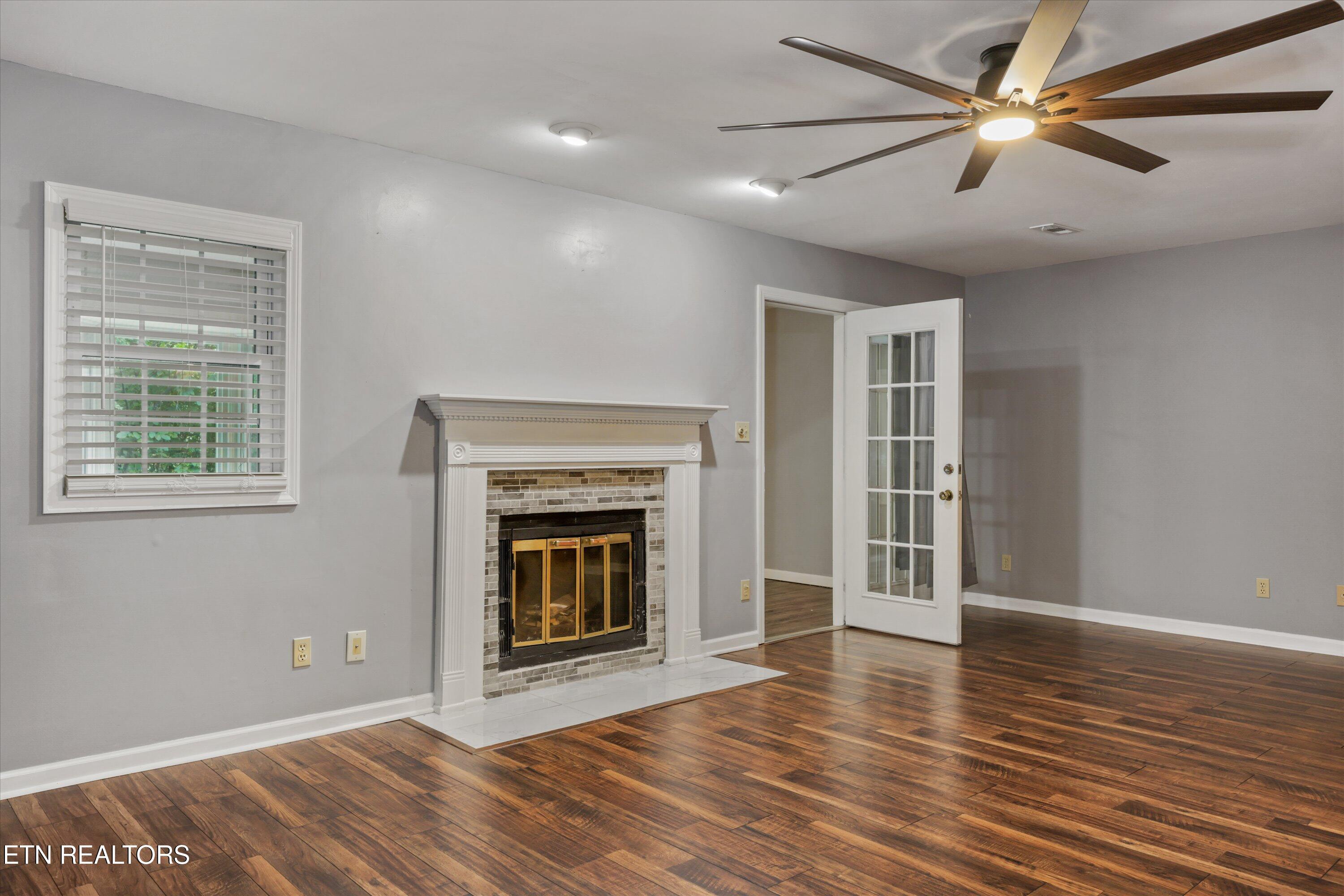 10468 Laura Lee Lane Knoxville TN 37922