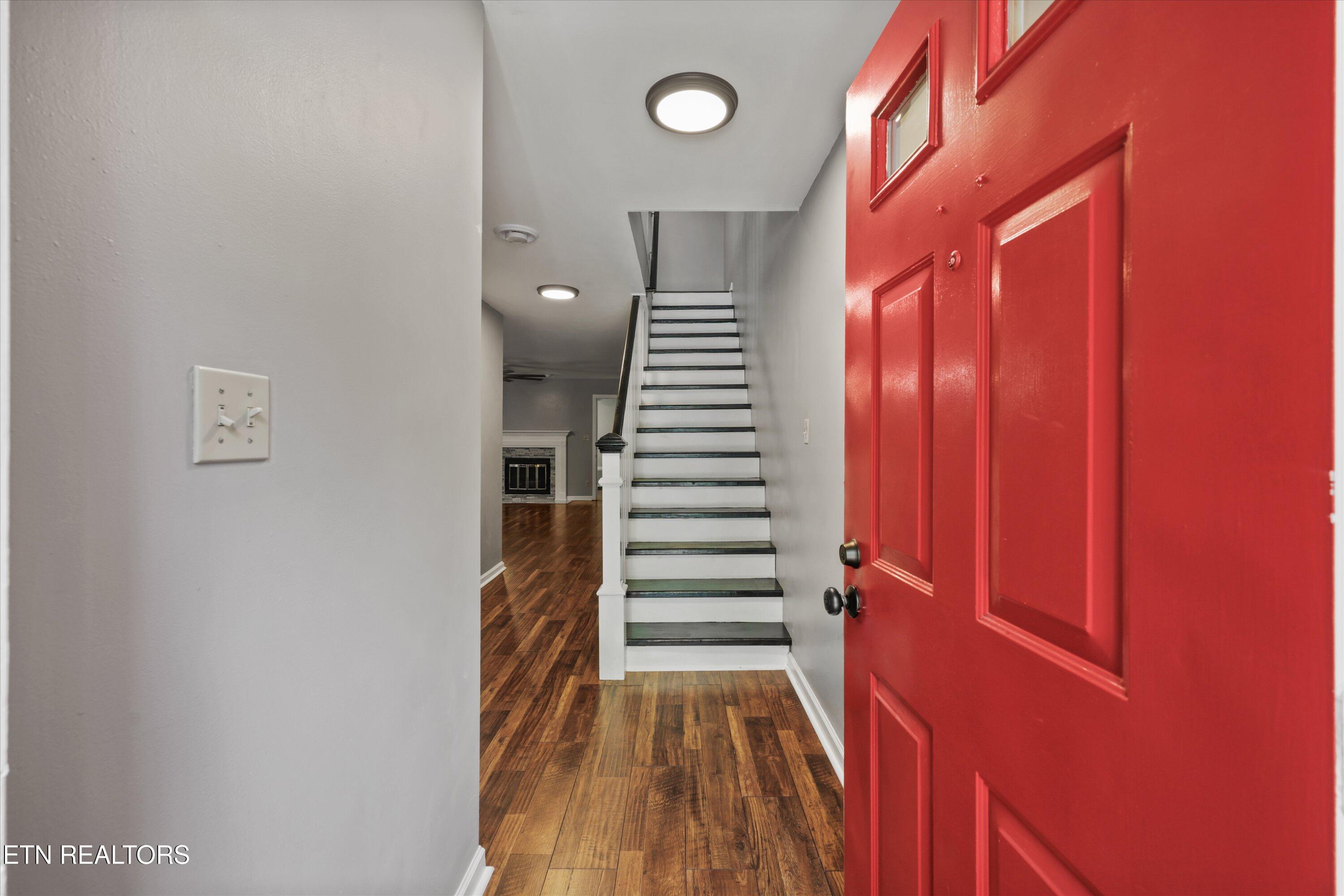 10468 Laura Lee Lane Knoxville TN 37922