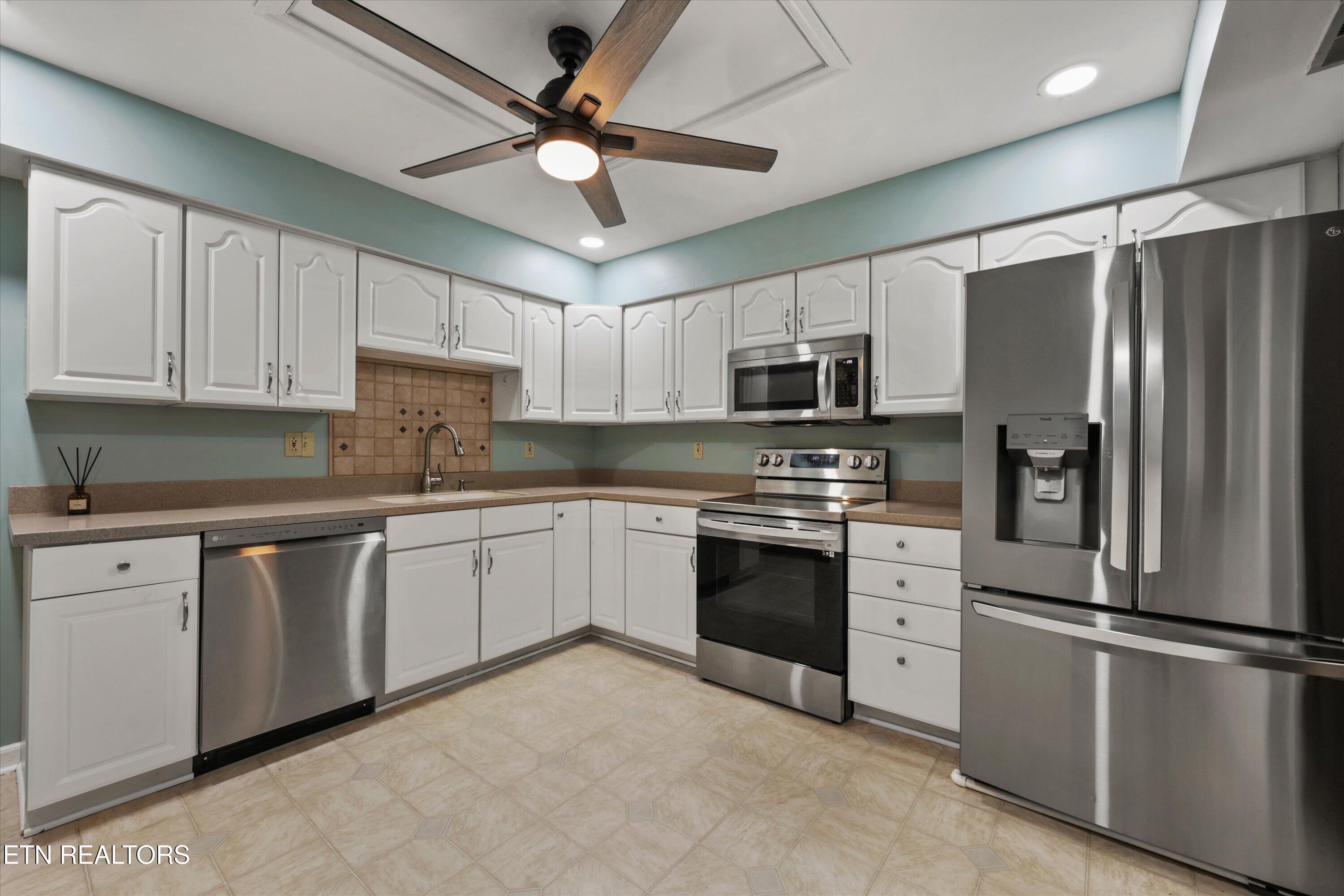 10468 Laura Lee Lane Knoxville TN 37922