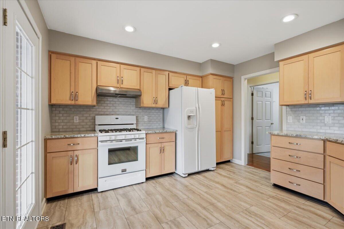 3110 Falcon Drive Maryville TN 37803