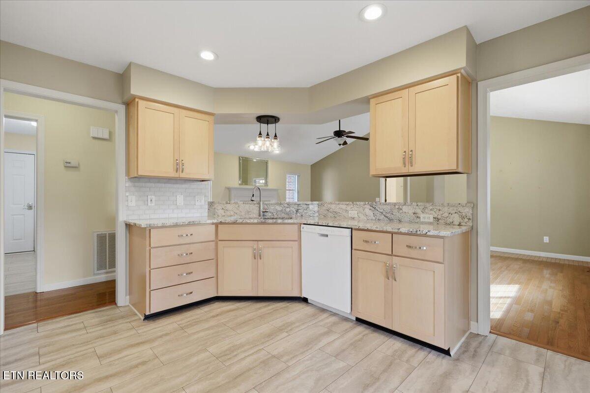 3110 Falcon Drive Maryville TN 37803