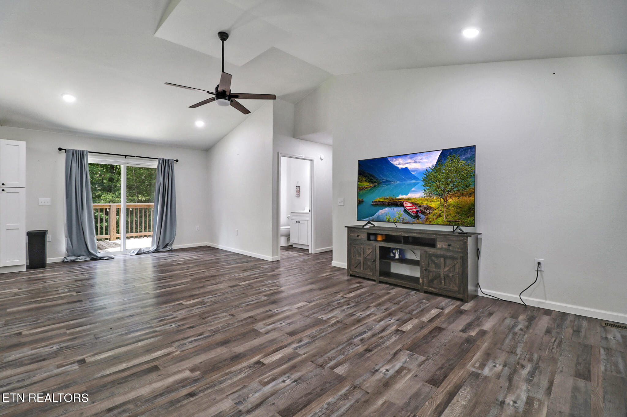 152 Goney Road Grimsley TN 38565
