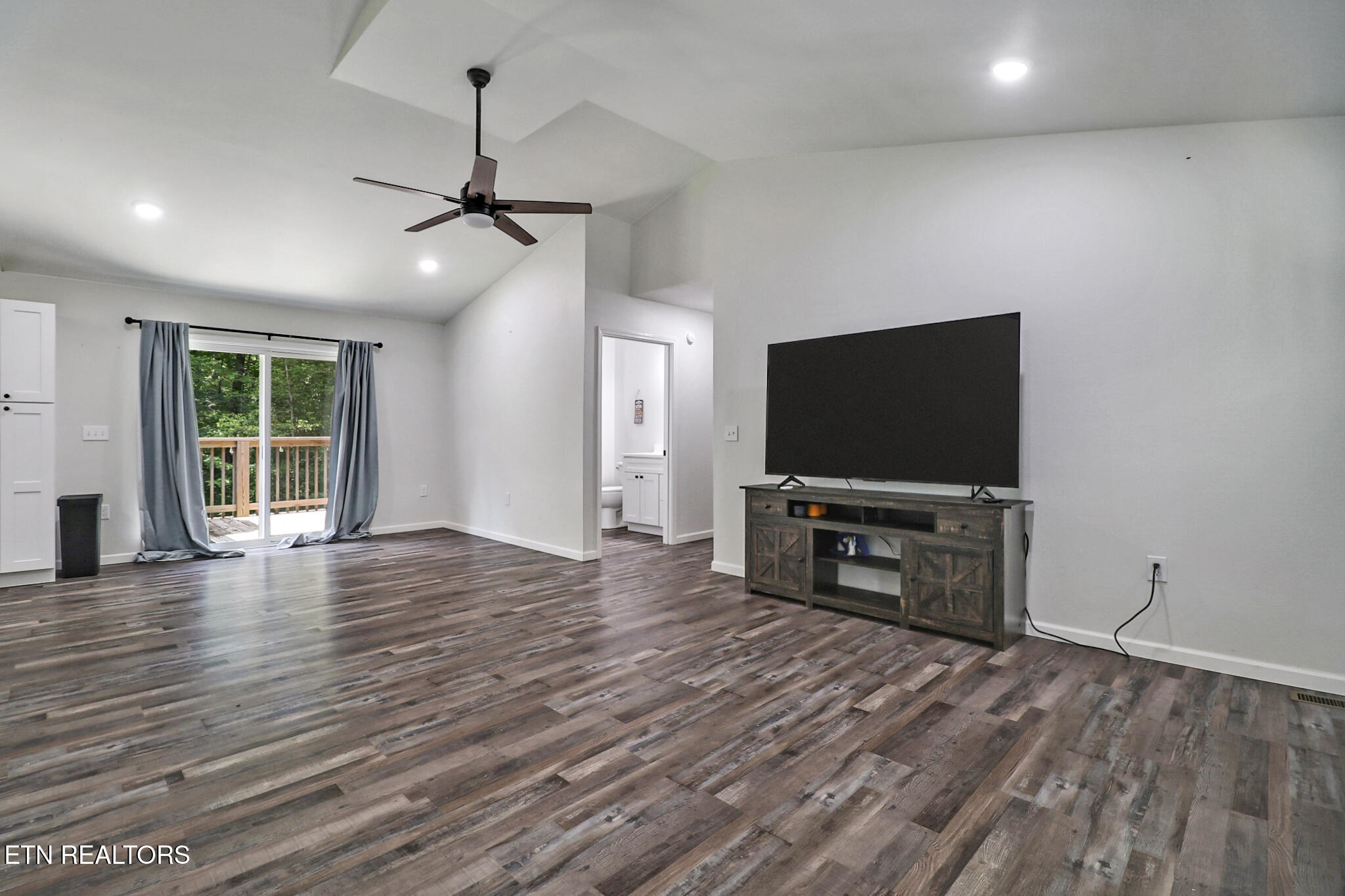 152 Goney Road Grimsley TN 38565