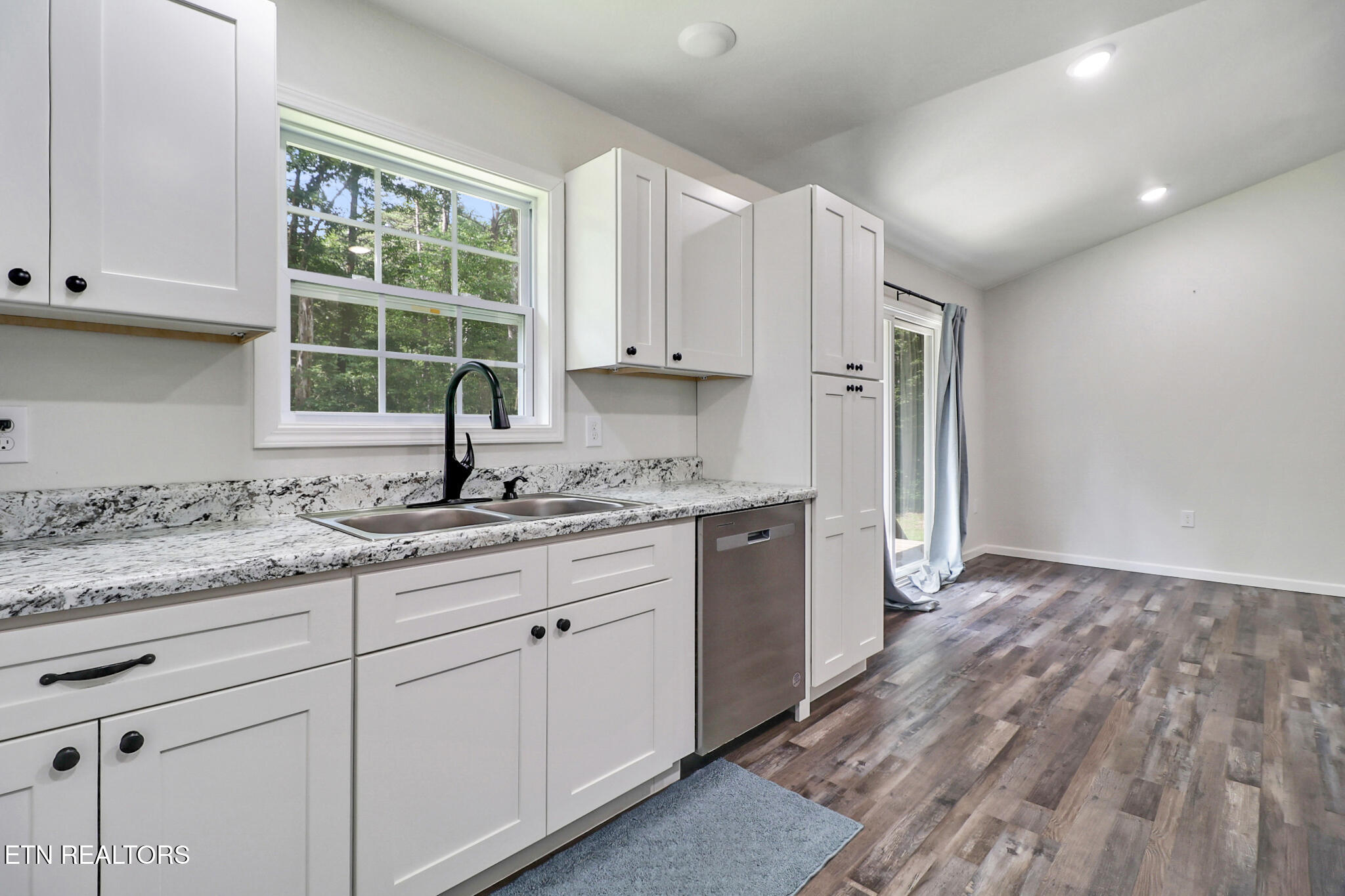 152 Goney Road Grimsley TN 38565