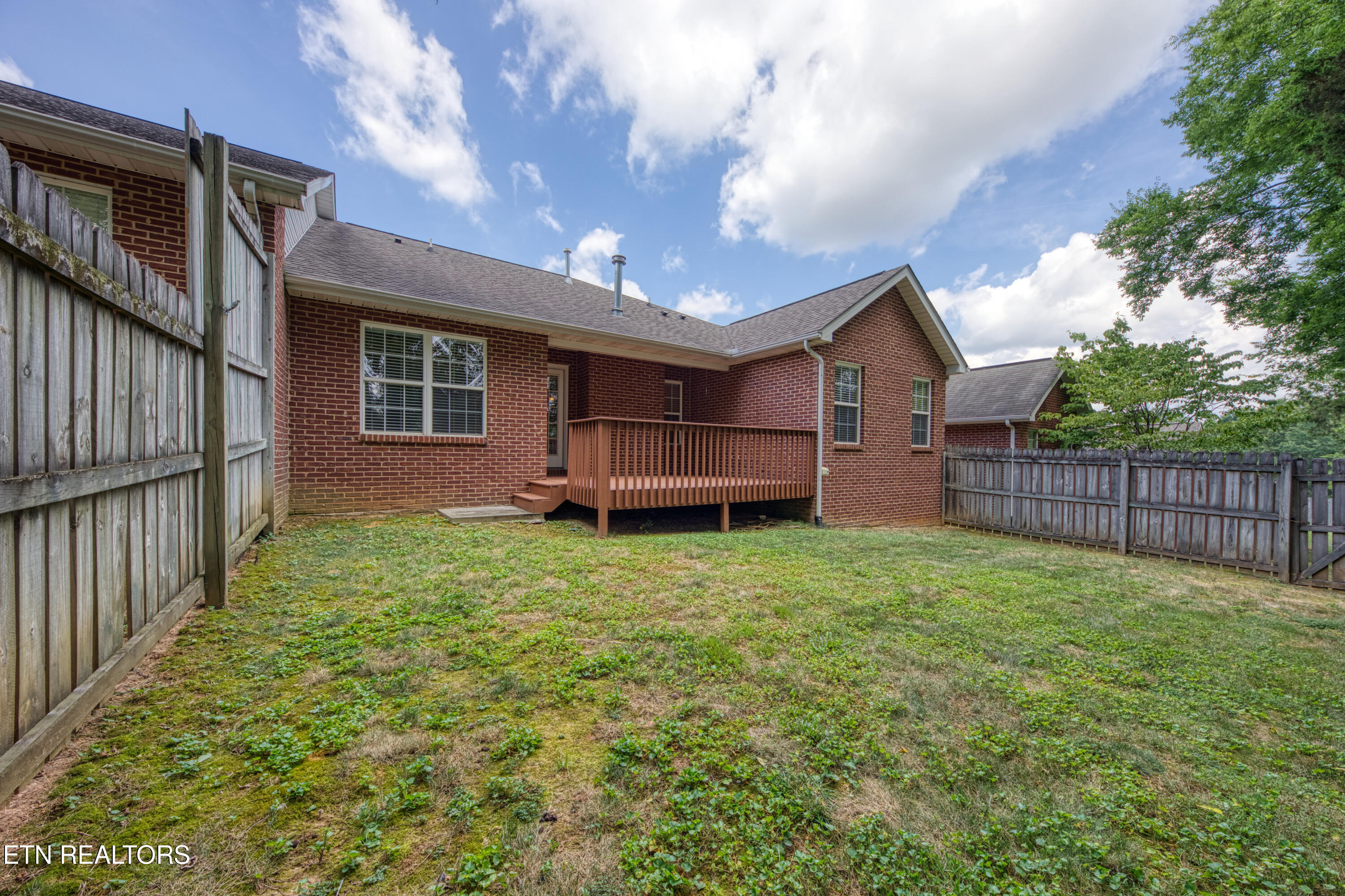 3426 Maple Grove Way Knoxville TN 37921