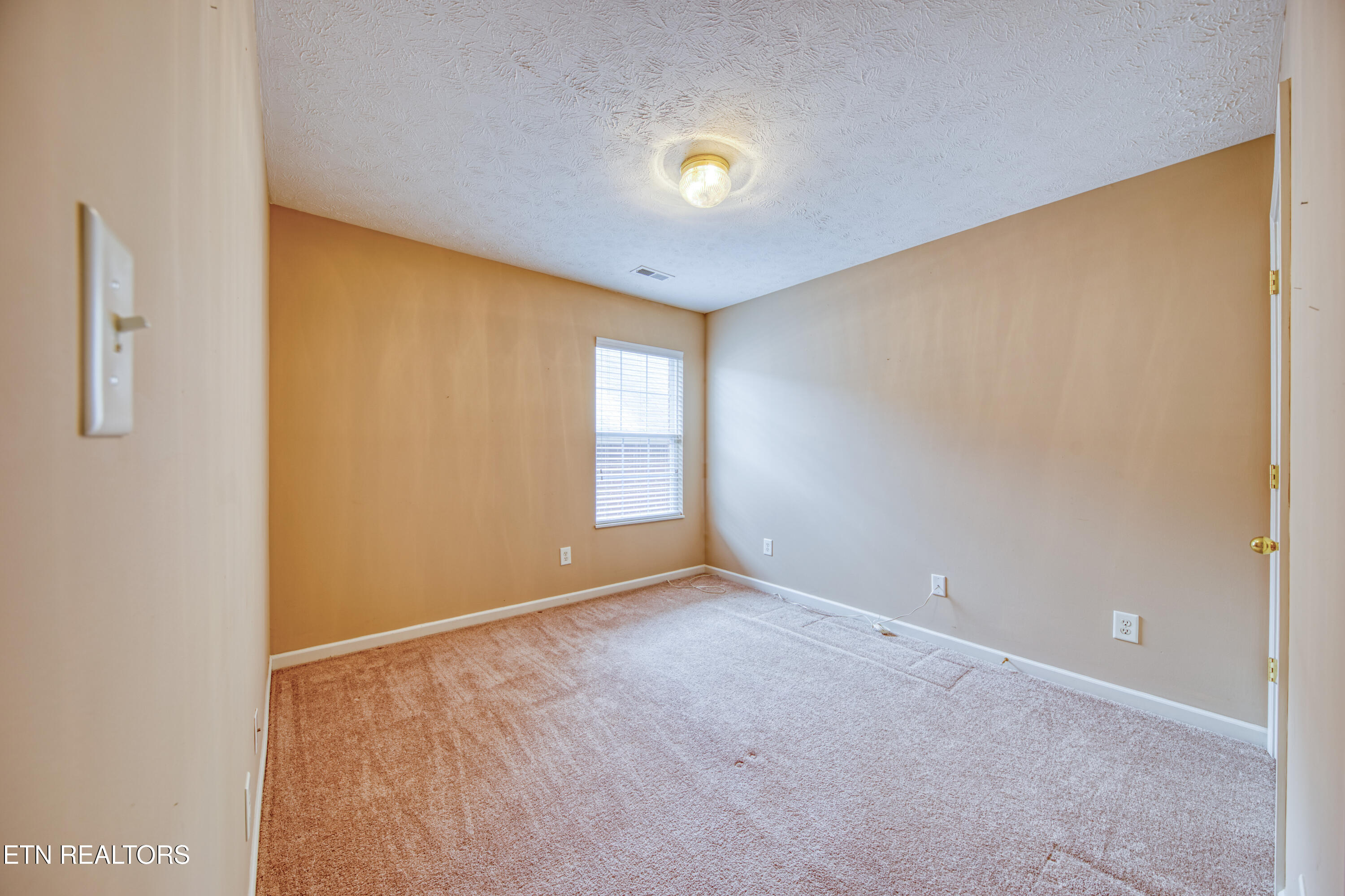 3426 Maple Grove Way Knoxville TN 37921