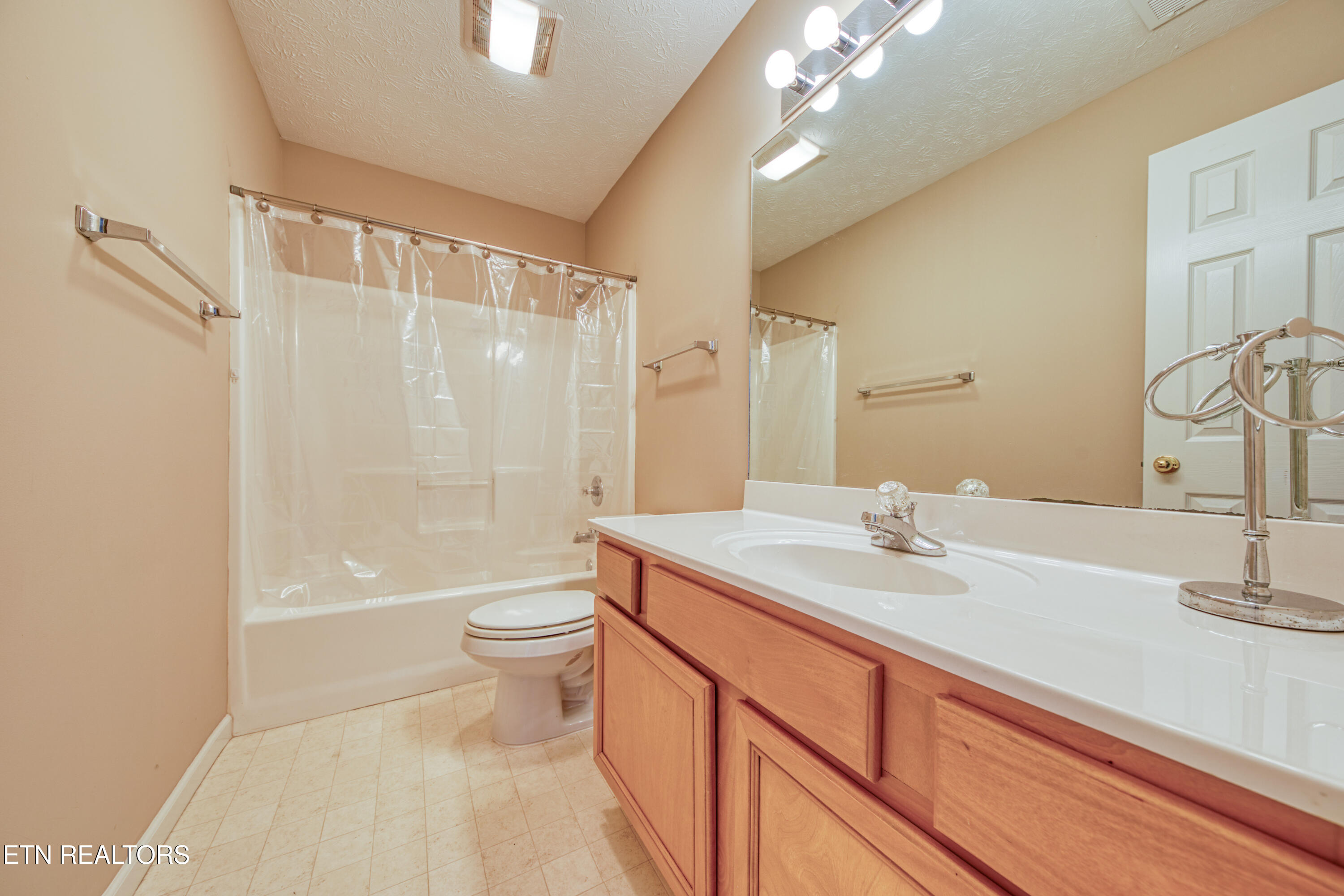 3426 Maple Grove Way Knoxville TN 37921