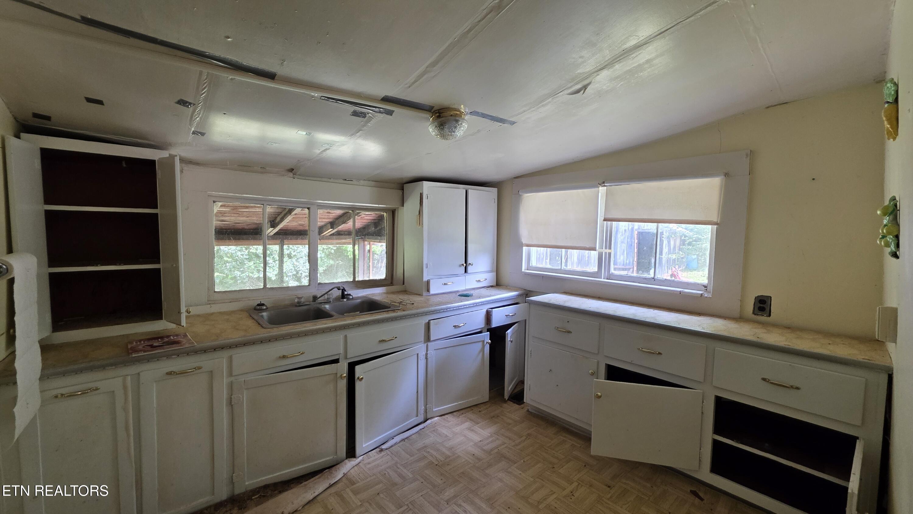 1720 Old Piney Road Maryville TN 37803