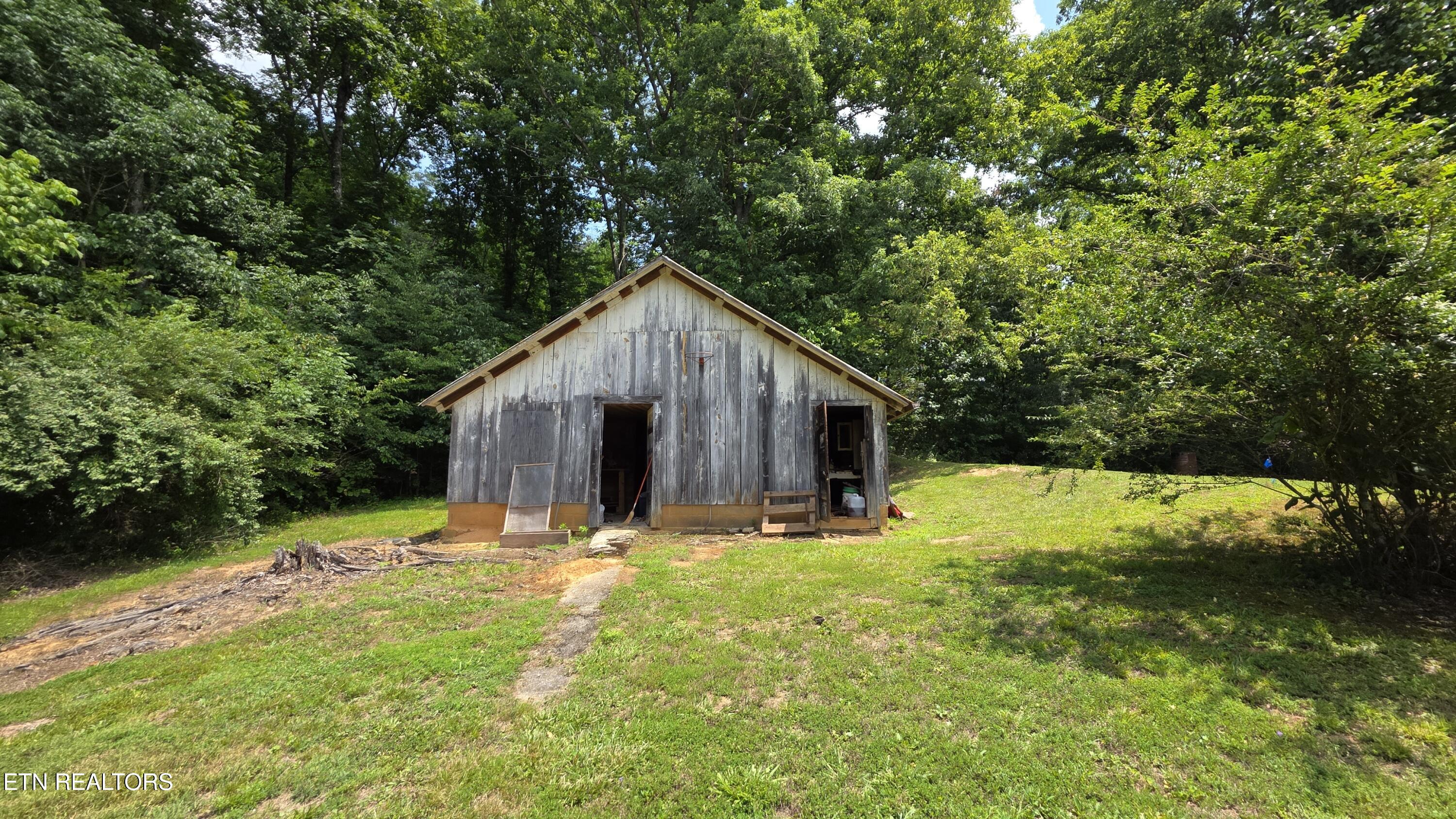 1720 Old Piney Road Maryville TN 37803