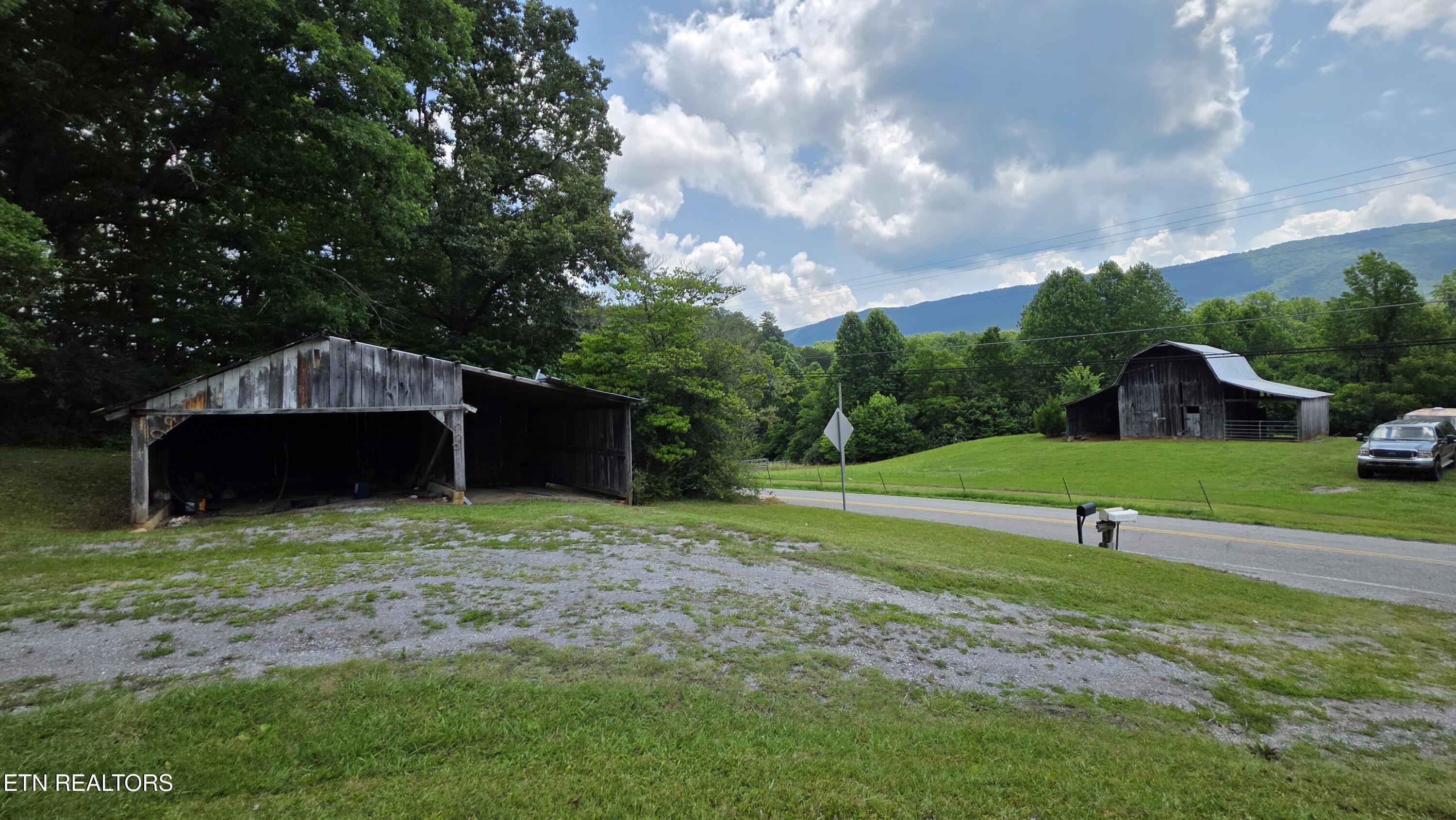 1720 Old Piney Road Maryville TN 37803