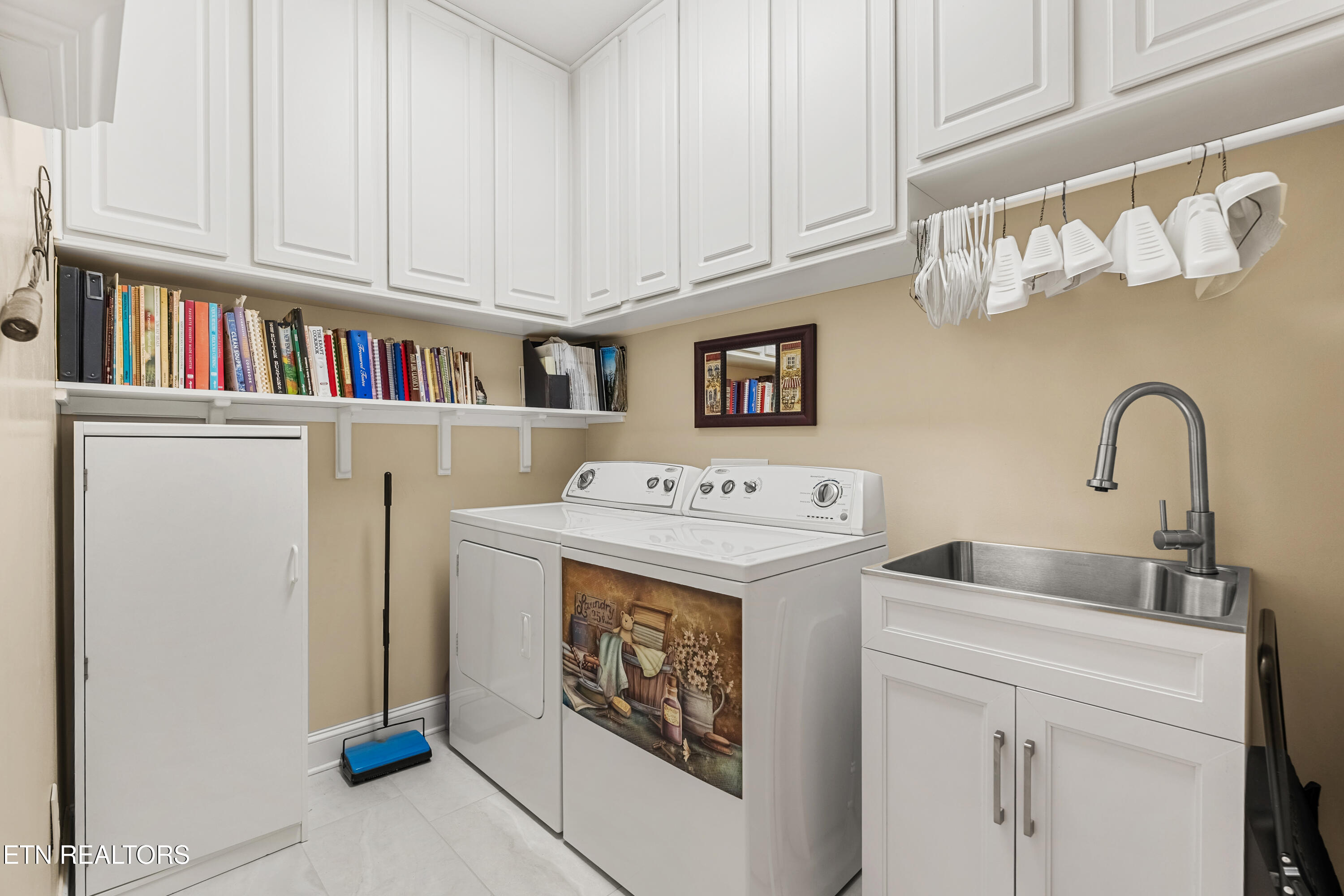380 Morning Dove Drive Vonore TN 37885