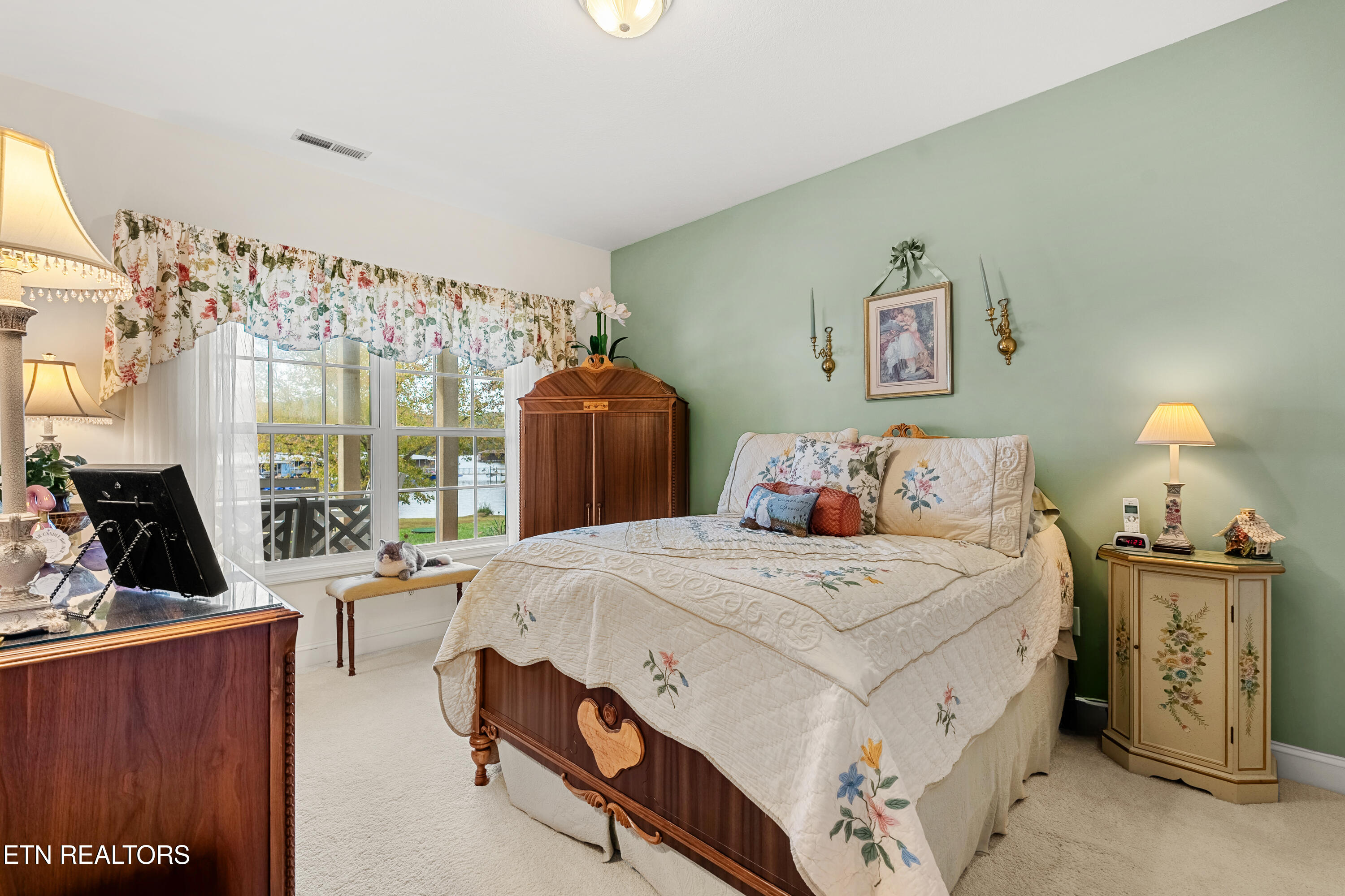 380 Morning Dove Drive Vonore TN 37885