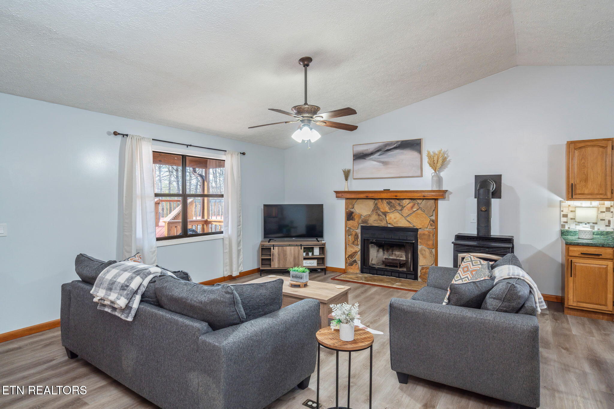 3394 Laurelwood Road Cosby TN 37722