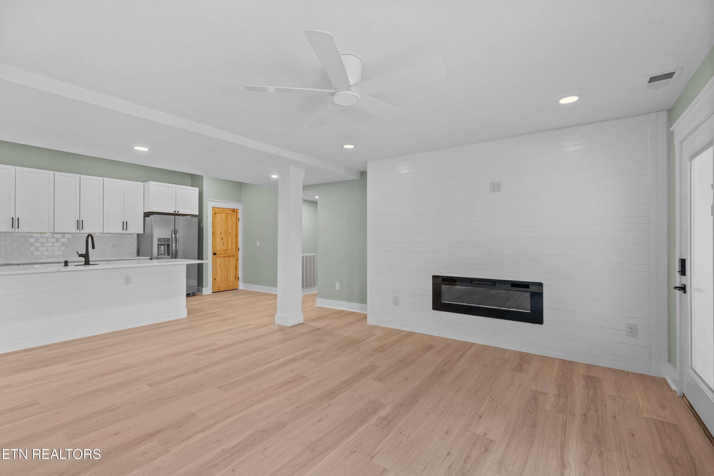126 Deer Run Way Dandridge TN 37725
