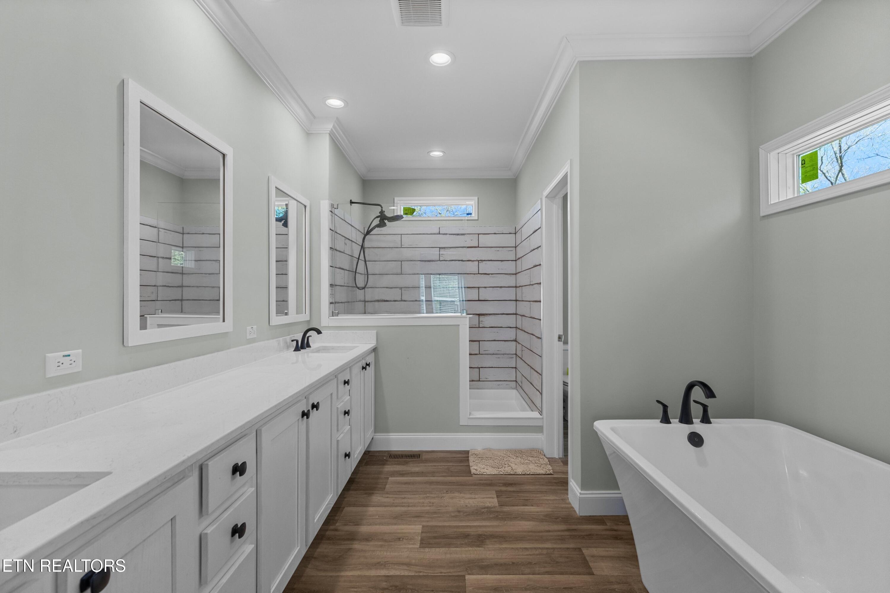 126 Deer Run Way Dandridge TN 37725