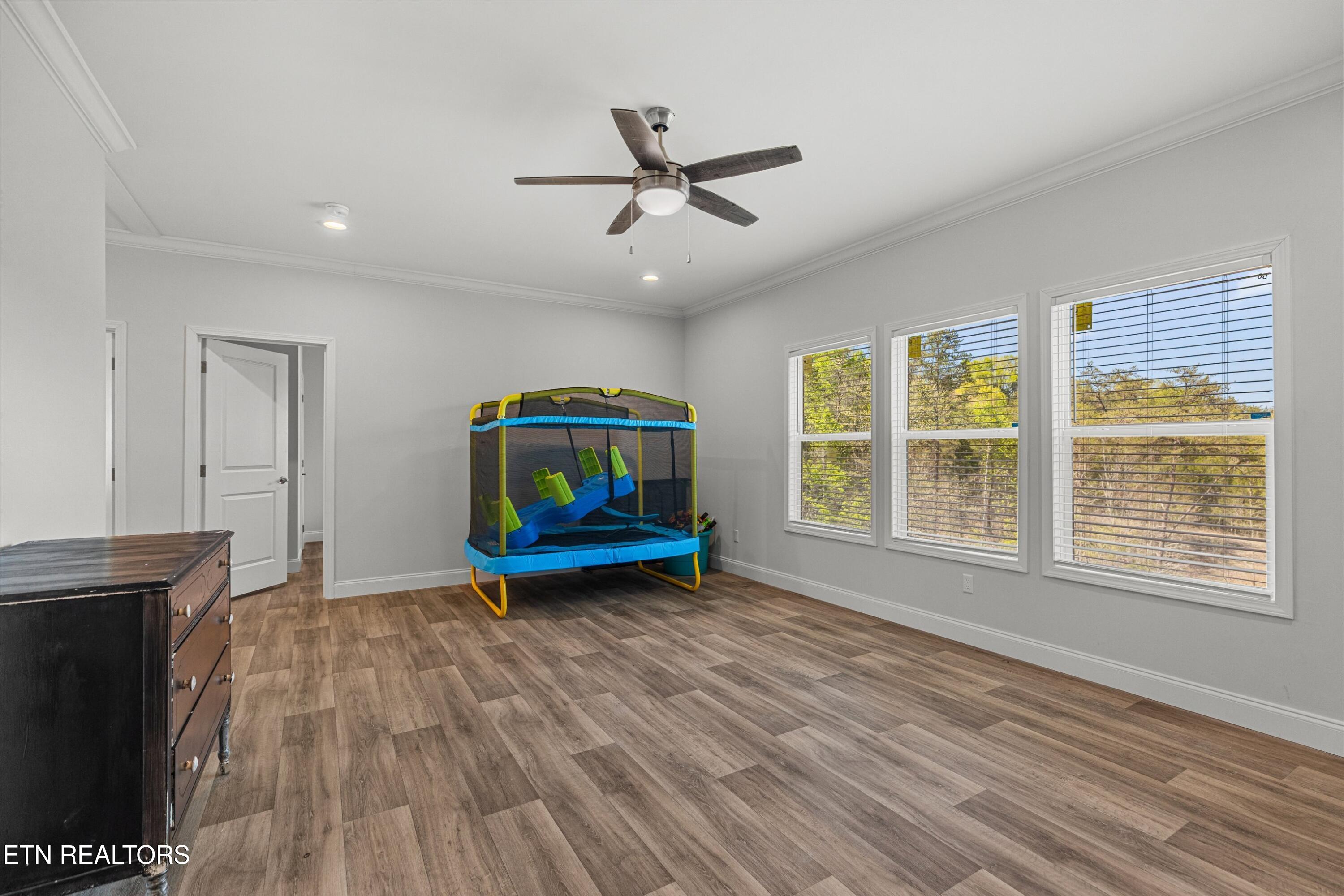 126 Deer Run Way Dandridge TN 37725