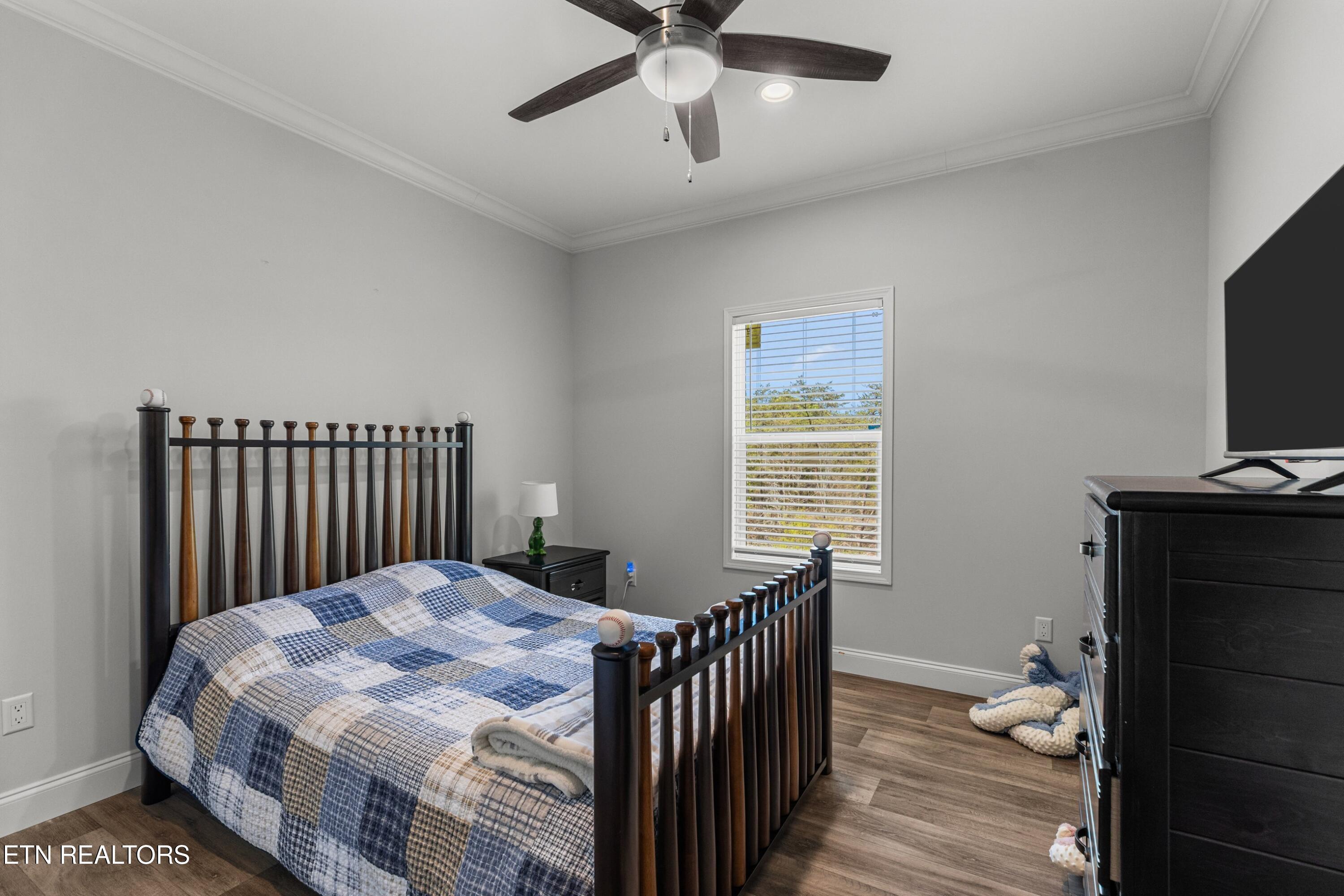 126 Deer Run Way Dandridge TN 37725