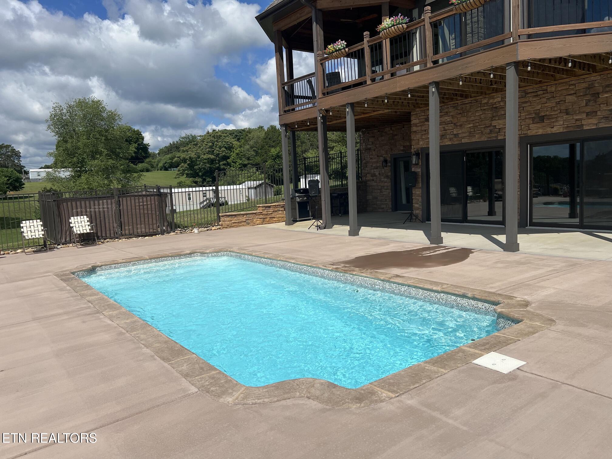 120 Smith Road Corryton TN 37721