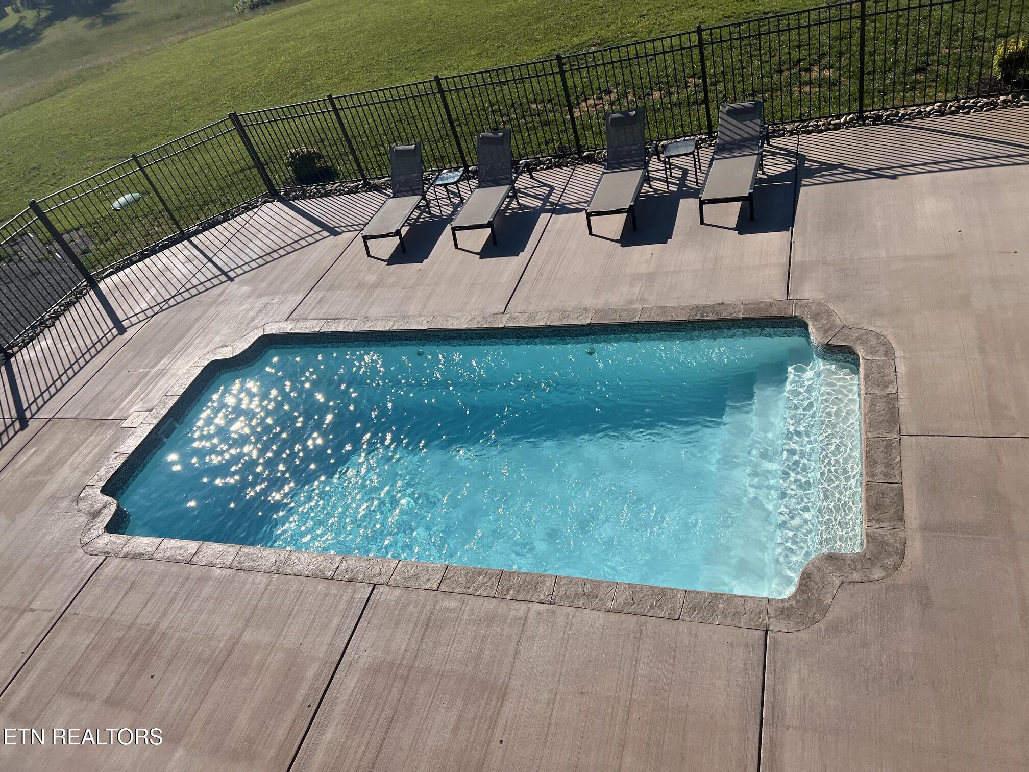120 Smith Road Corryton TN 37721