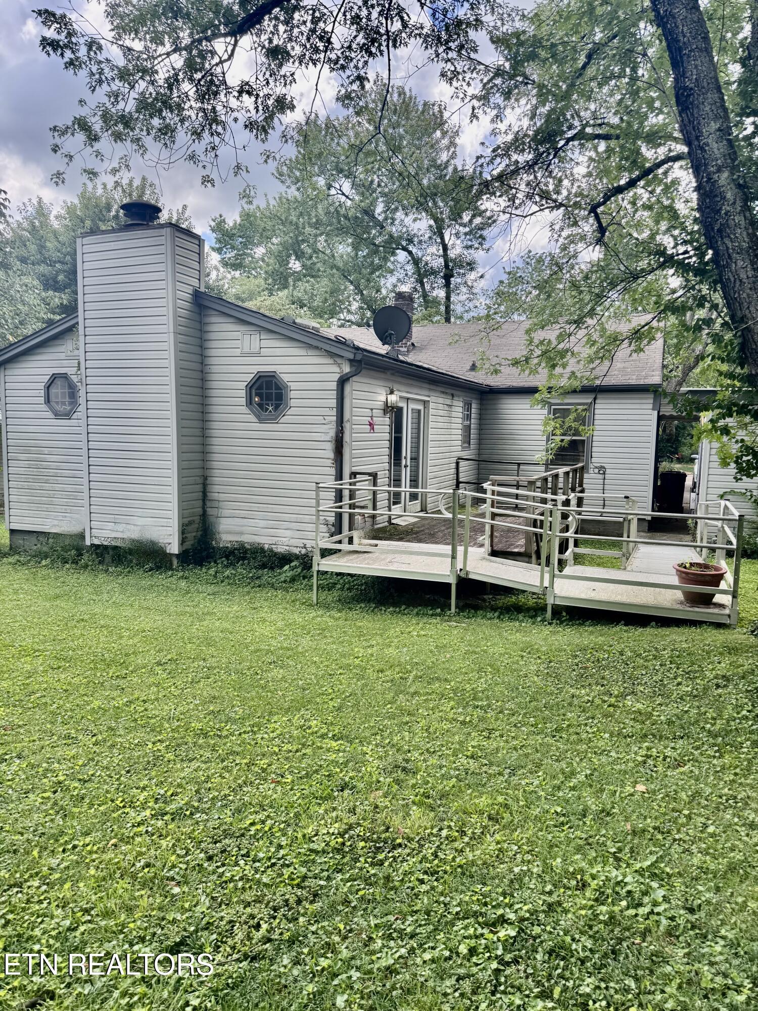 2318 Boxwood Lane Knoxville TN 37917