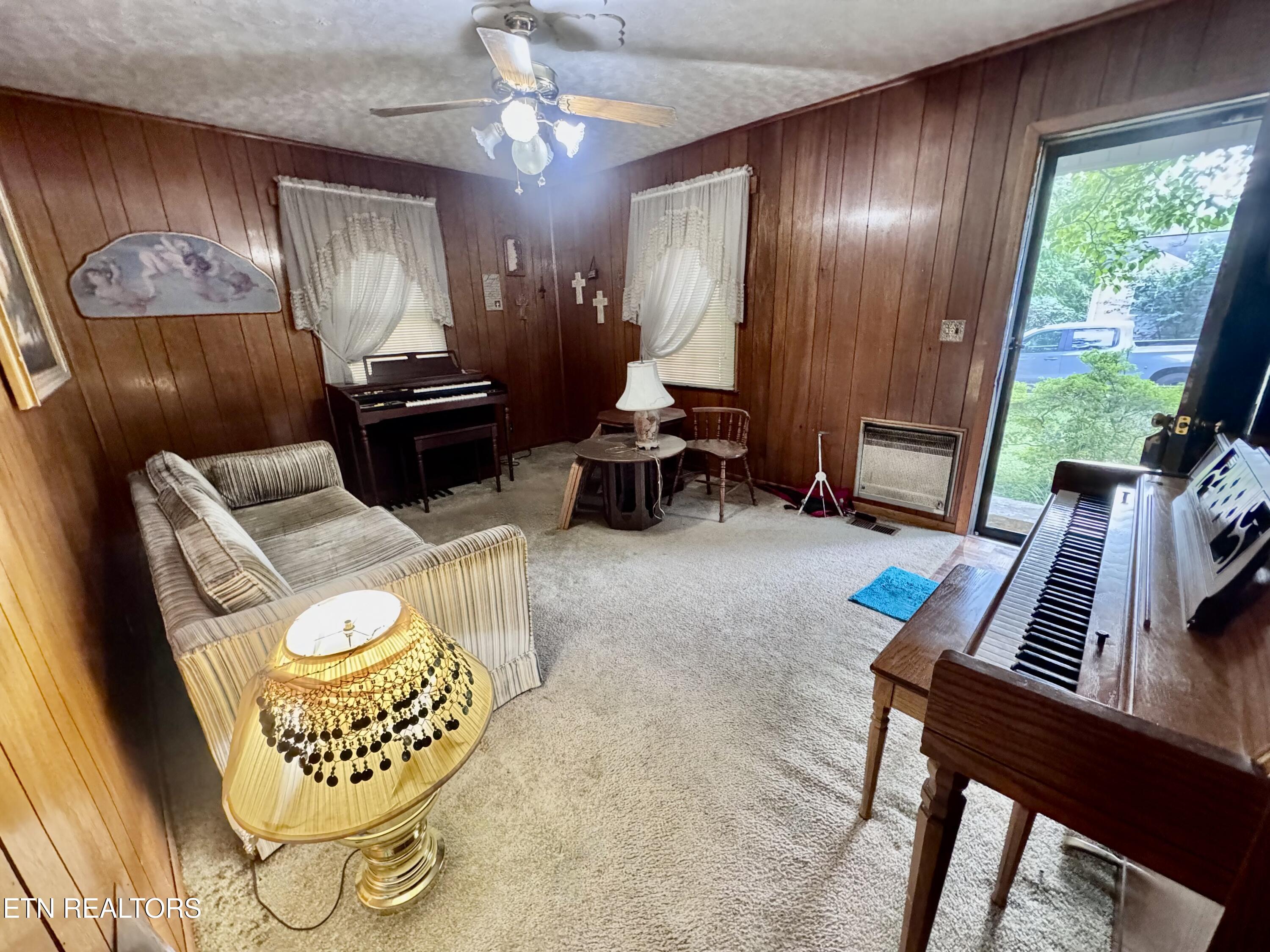 2318 Boxwood Lane Knoxville TN 37917