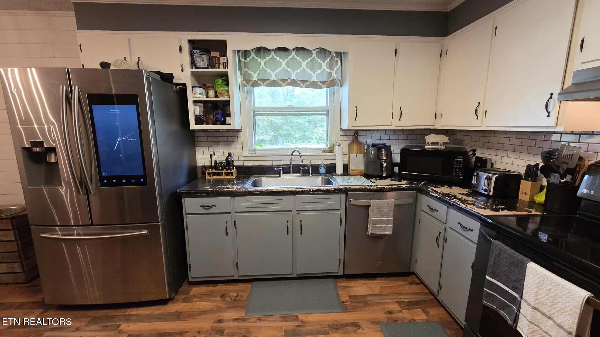 332 Buena Vista Drive Crossville TN 38555