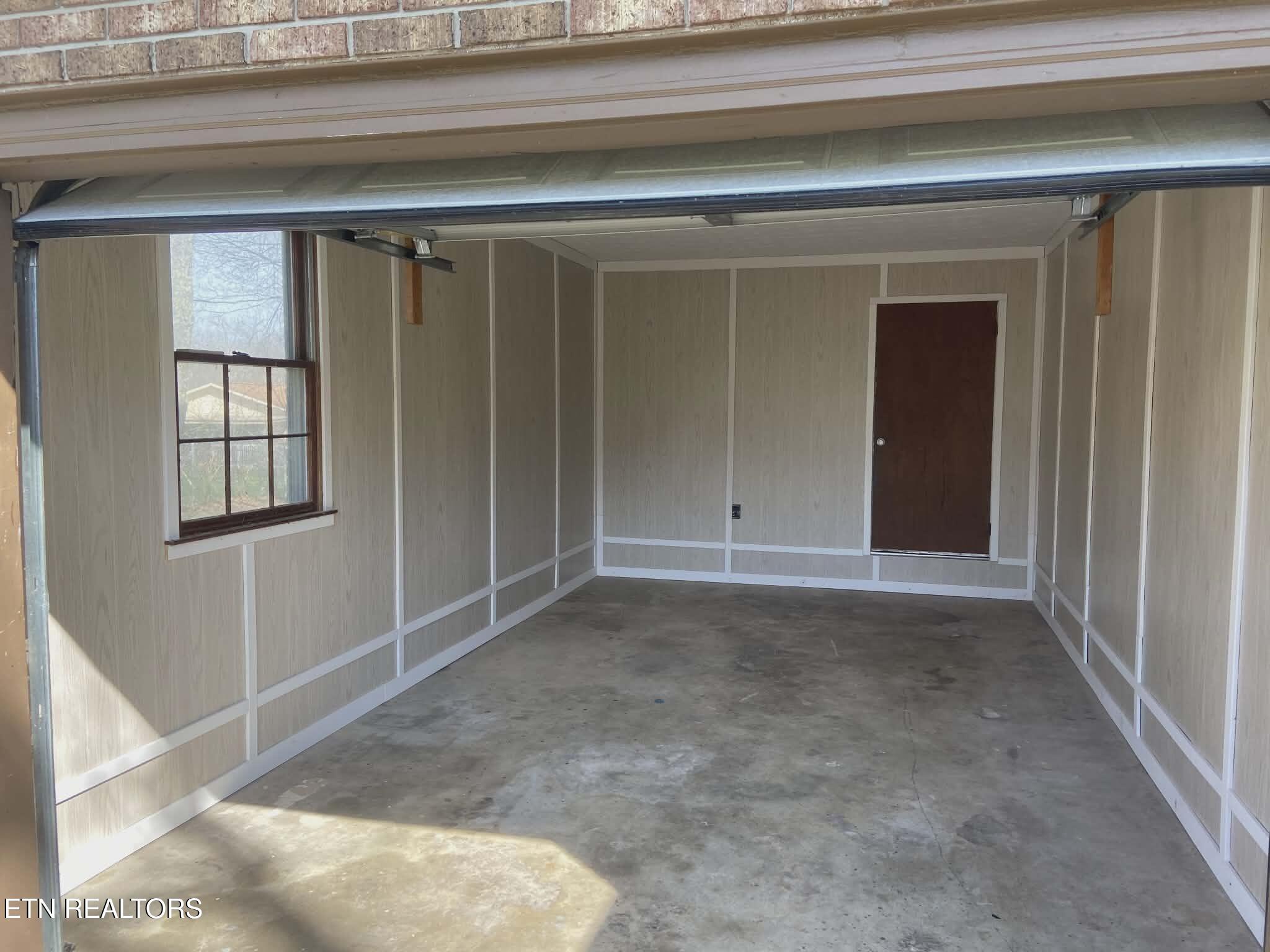 332 Buena Vista Drive Crossville TN 38555
