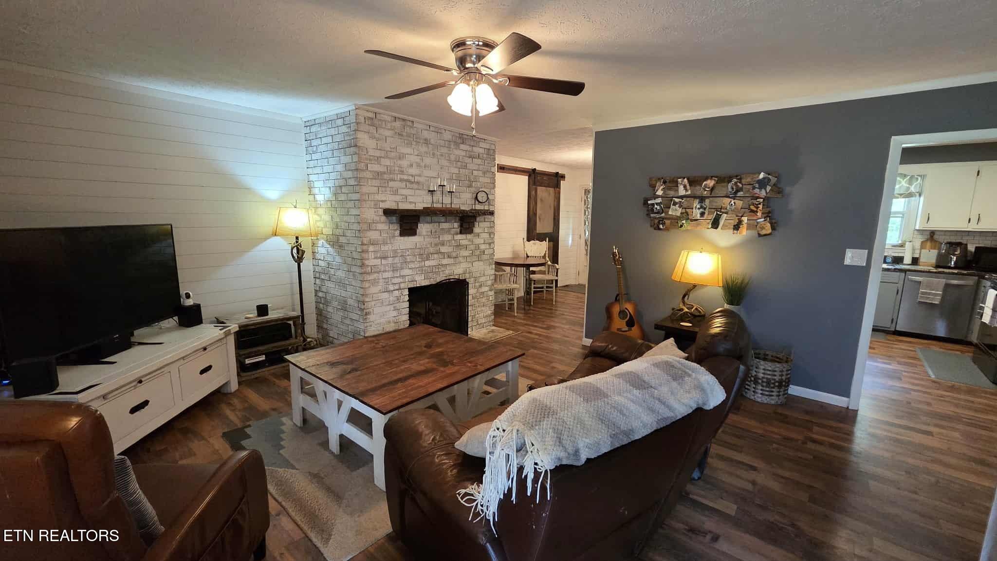 332 Buena Vista Drive Crossville TN 38555