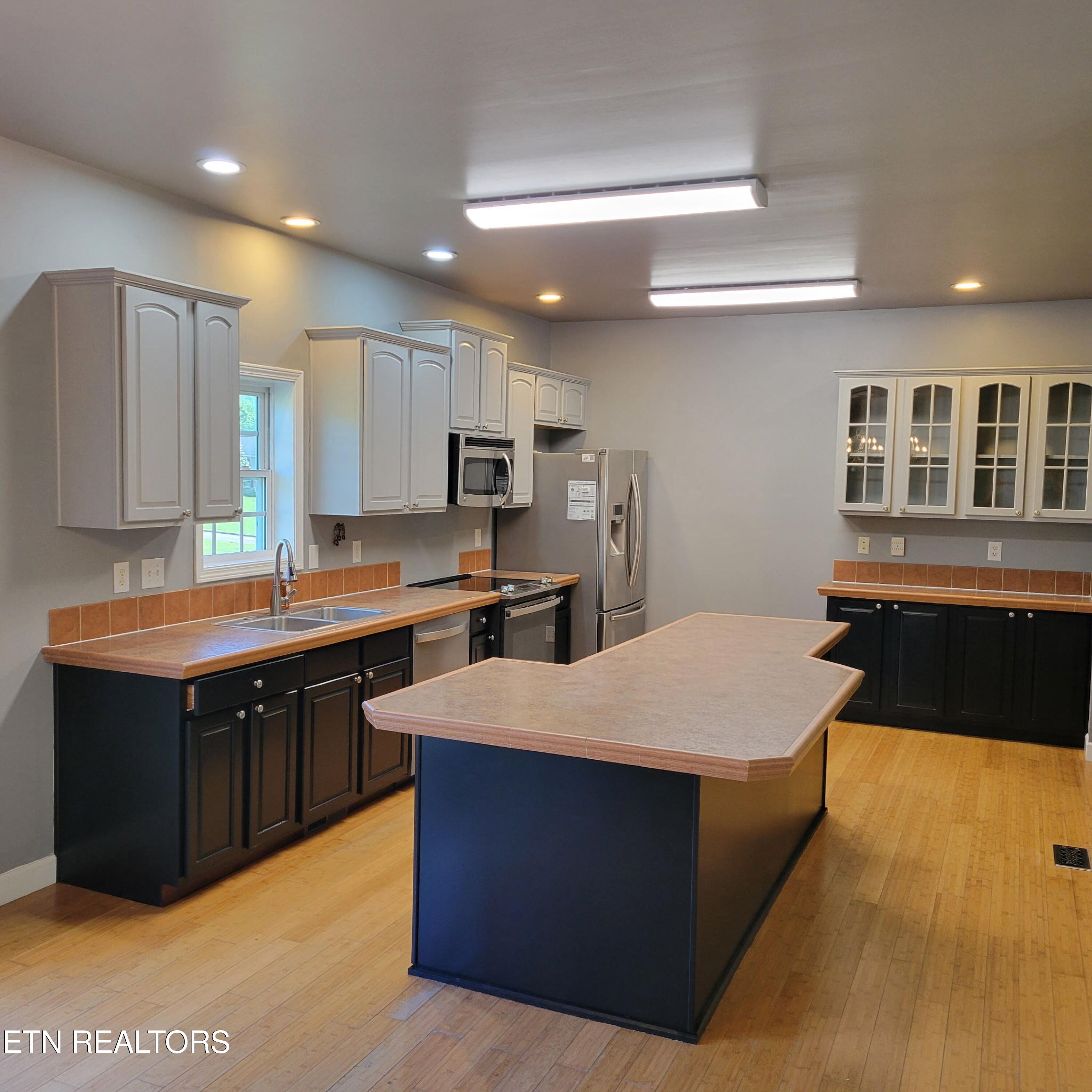 1774 Derby Downs Drive Friendsville TN 37737
