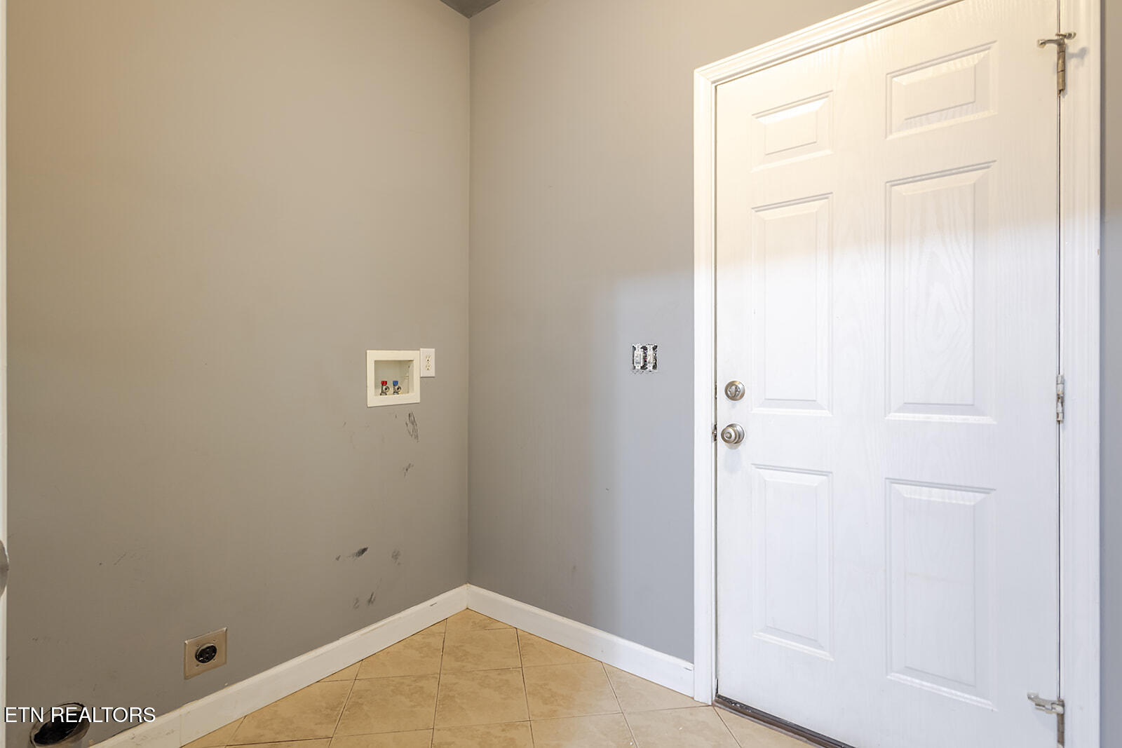 1774 Derby Downs Drive Friendsville TN 37737