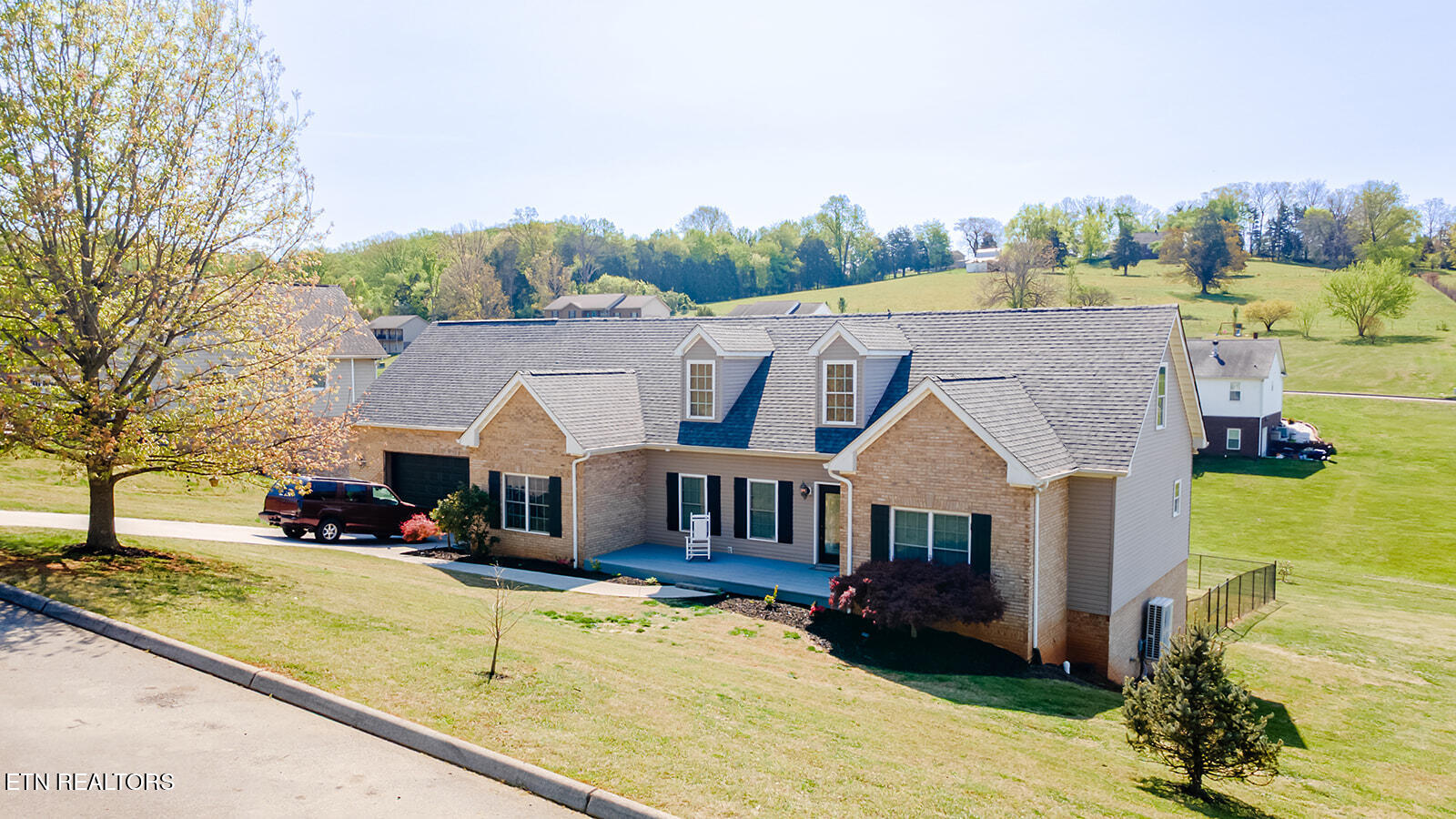 1774 Derby Downs Drive Friendsville TN 37737