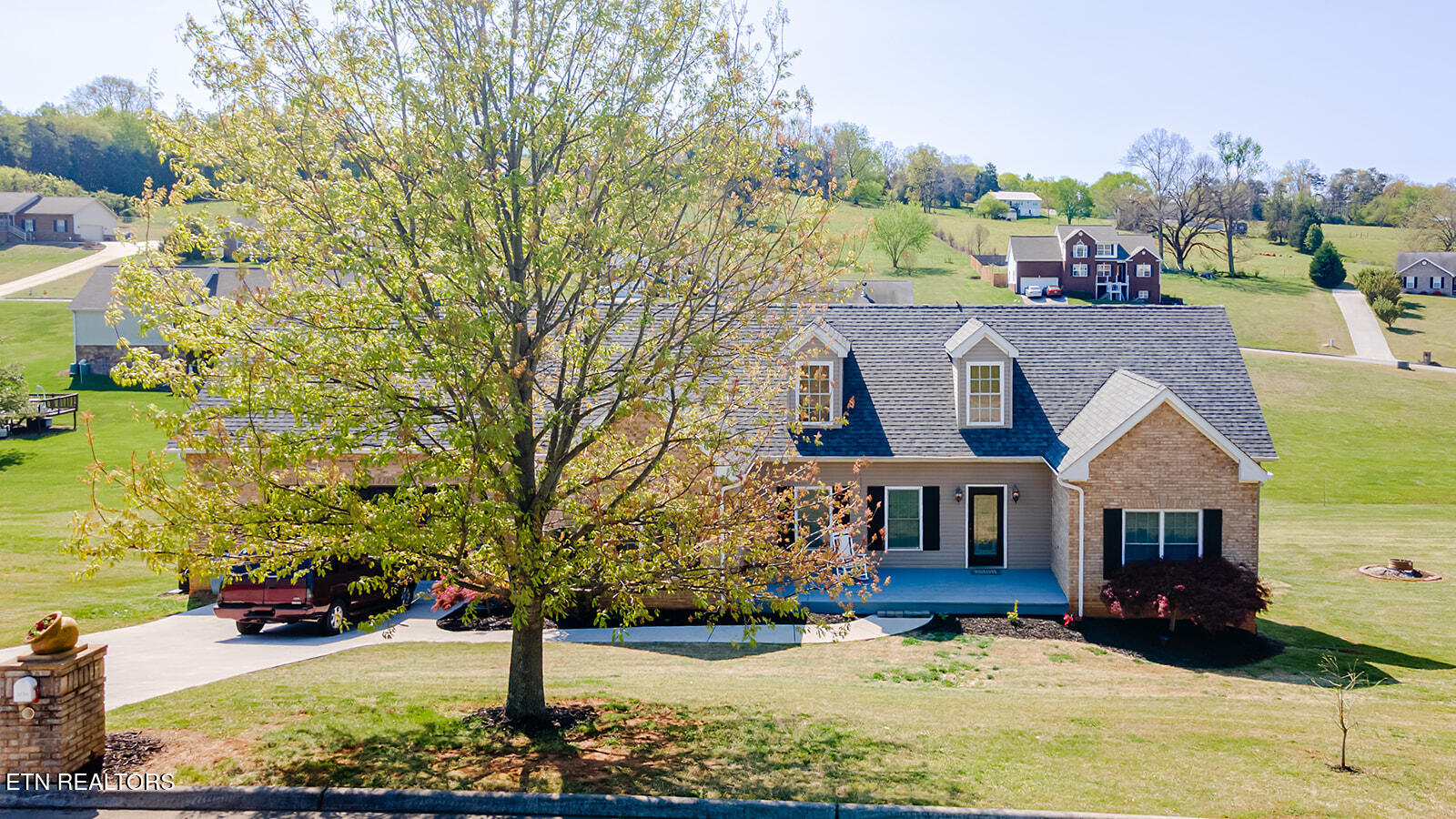 1774 Derby Downs Drive Friendsville TN 37737