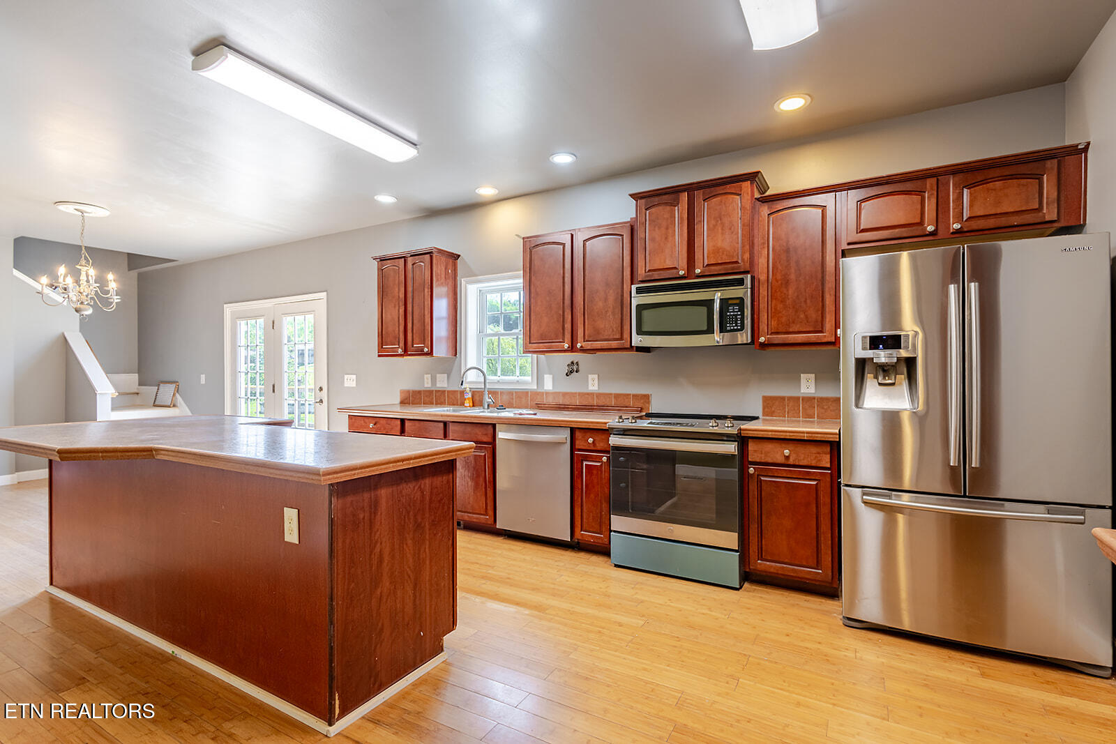 1774 Derby Downs Drive Friendsville TN 37737