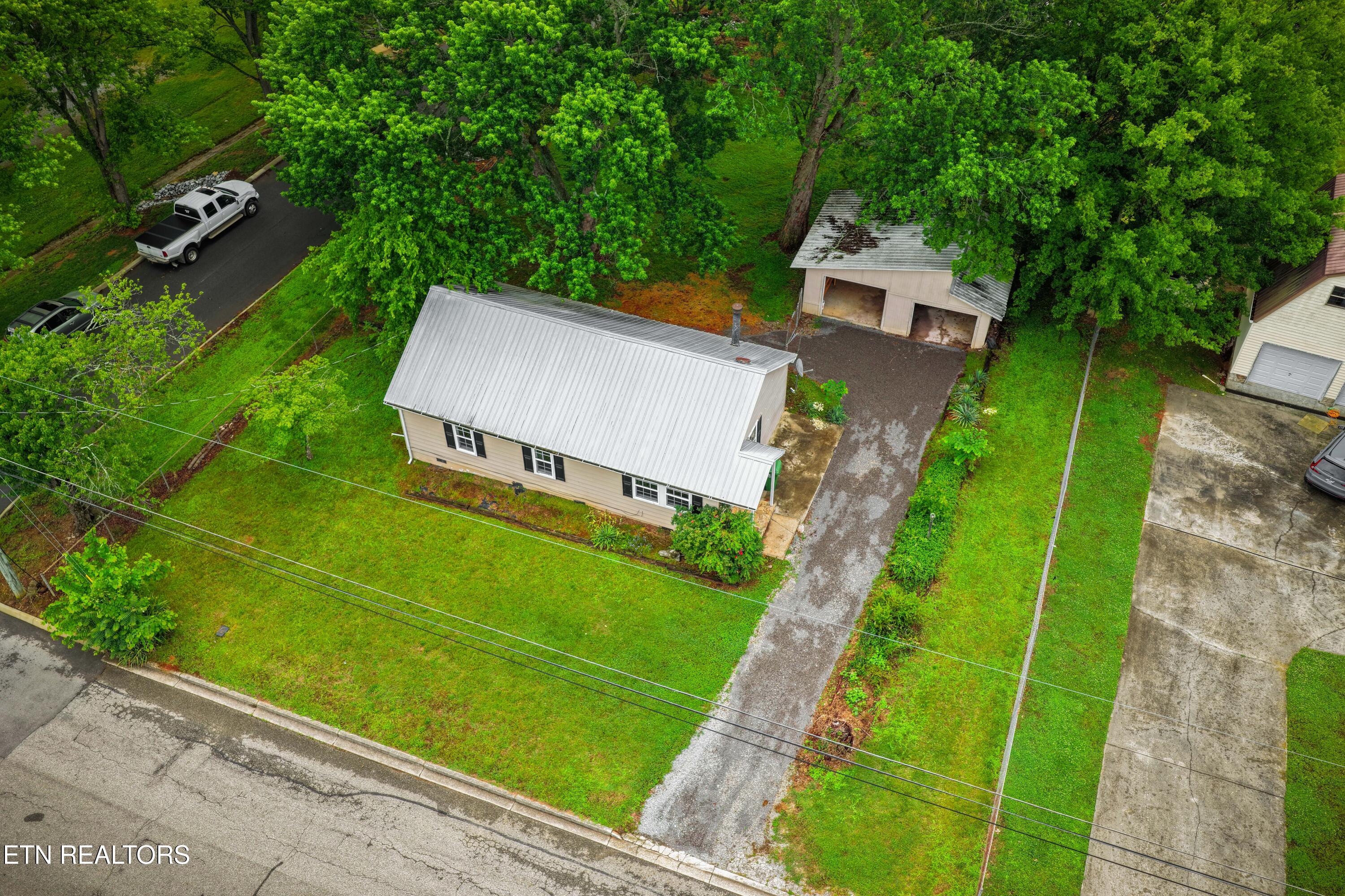 408 Amerine Road Maryville TN 37804