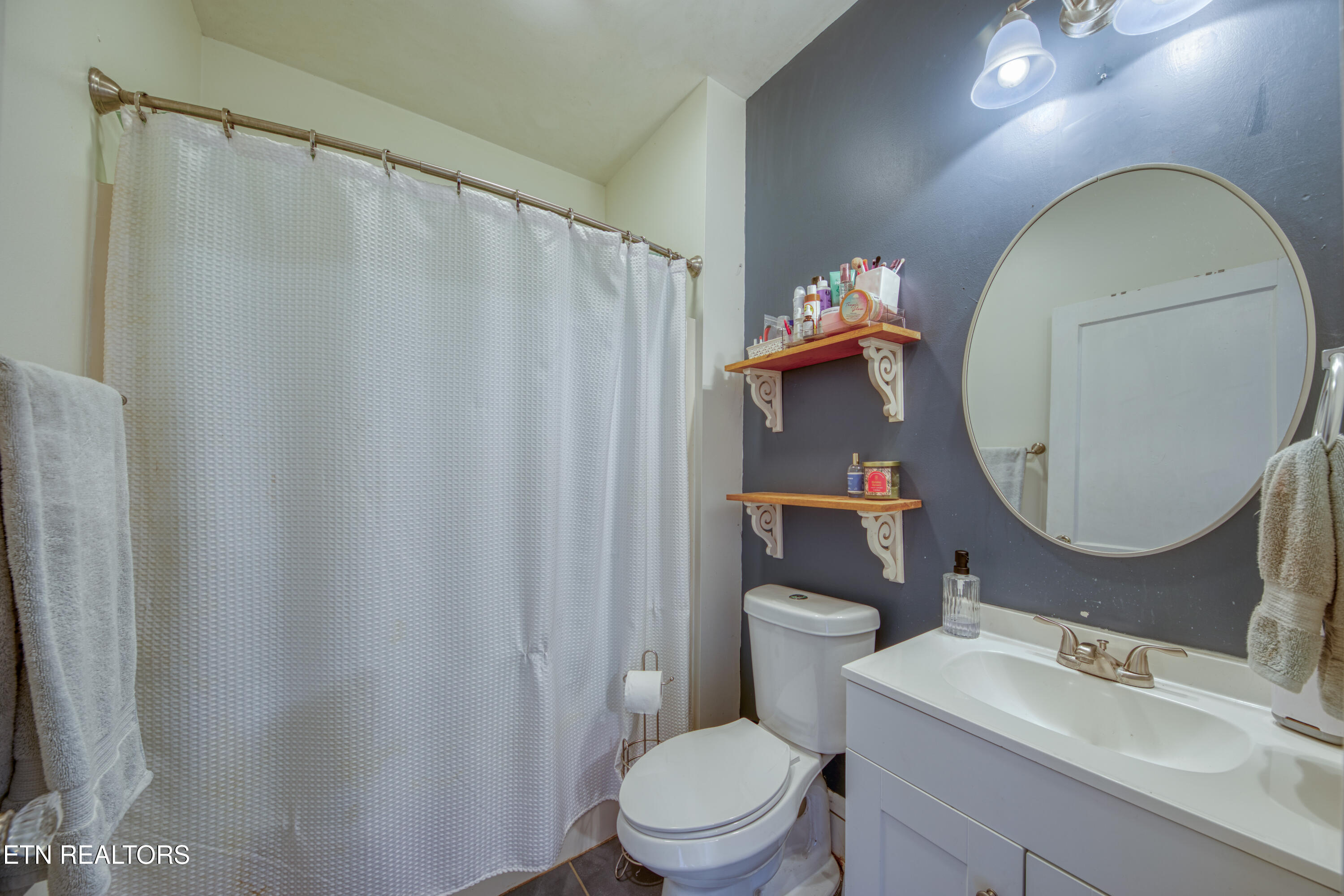 5109 Oakview Road Knoxville TN 37918