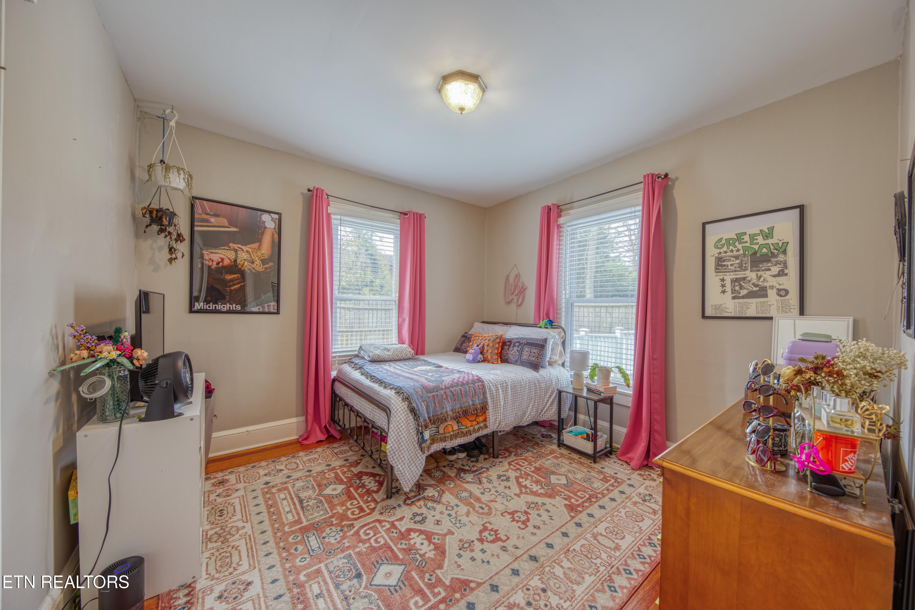 5109 Oakview Road Knoxville TN 37918