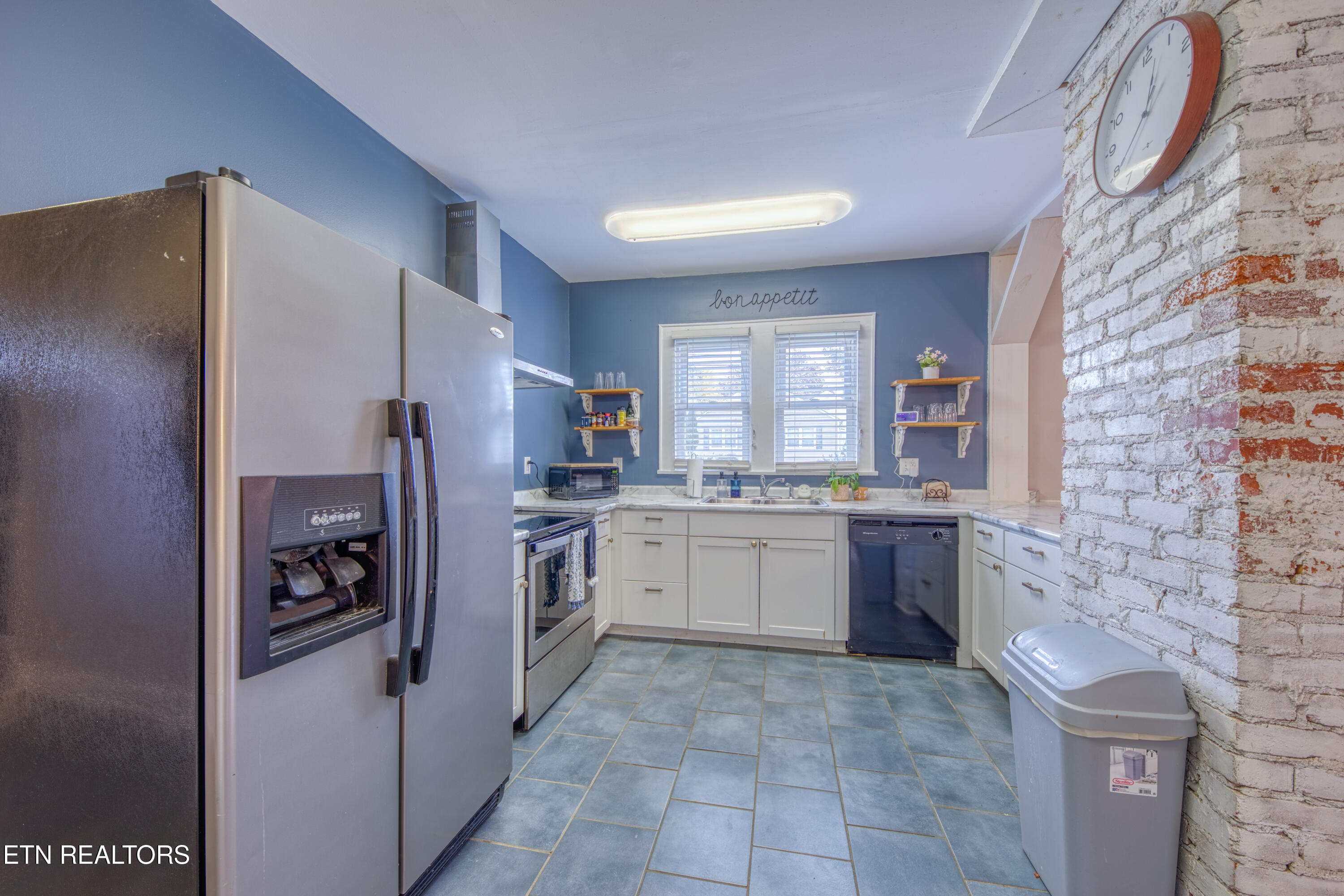 5109 Oakview Road Knoxville TN 37918